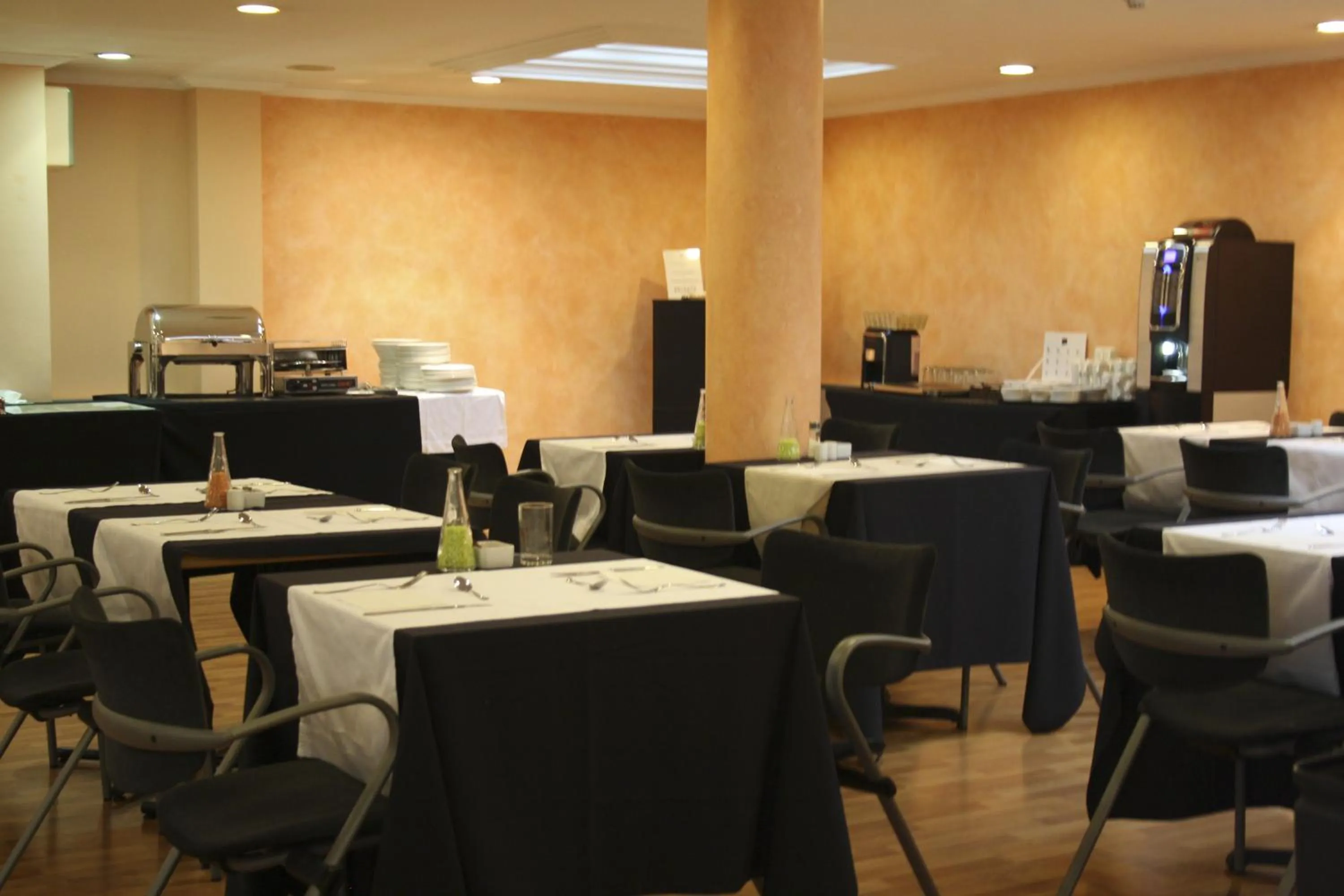 Buffet breakfast in Hotel Abbot