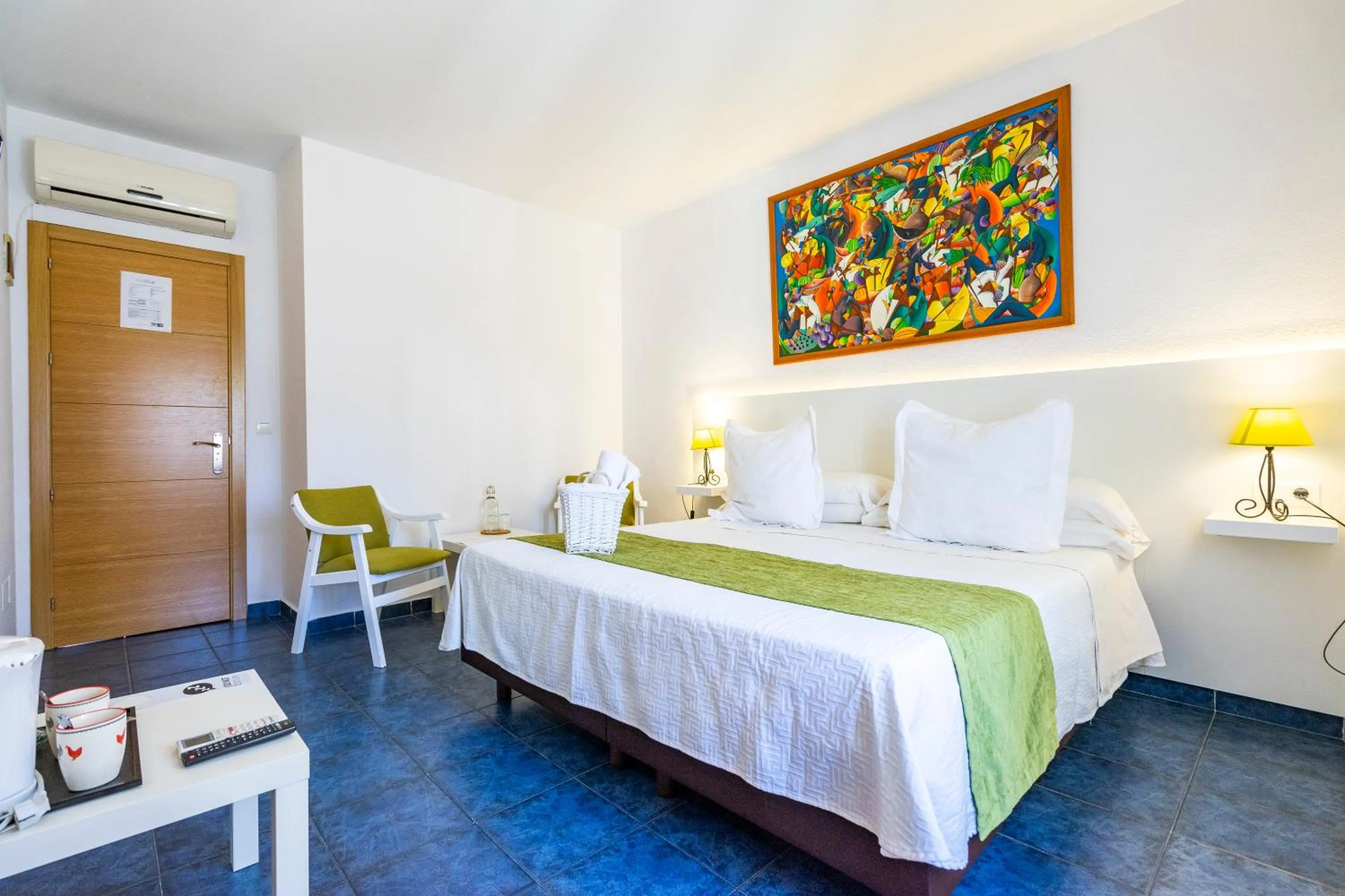 View (from property/room), Bed in Elcano