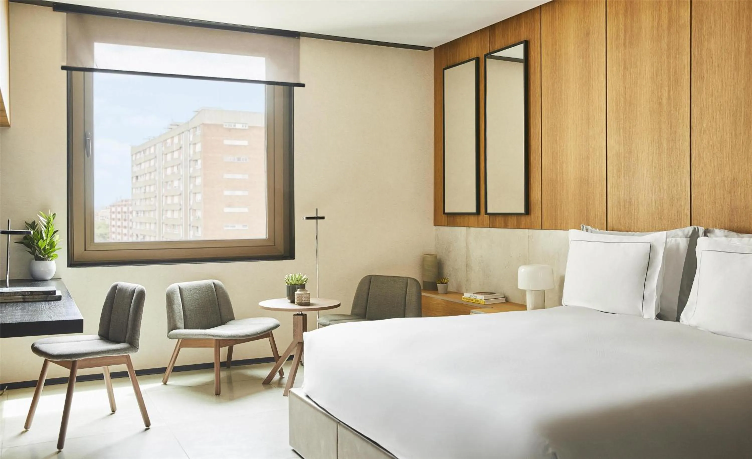 Bedroom, Bed in Grand Hyatt Barcelona