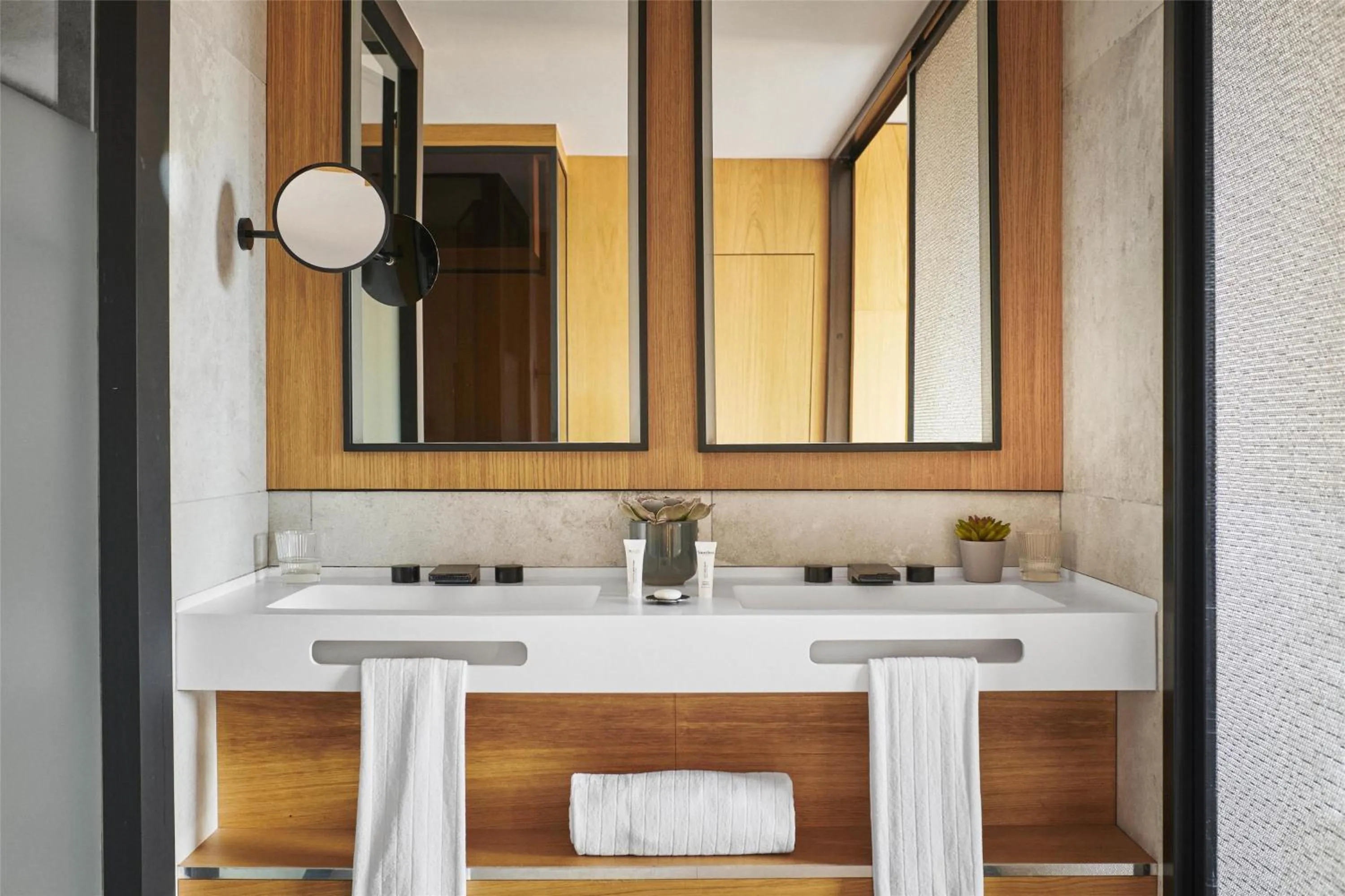 Bathroom in Grand Hyatt Barcelona