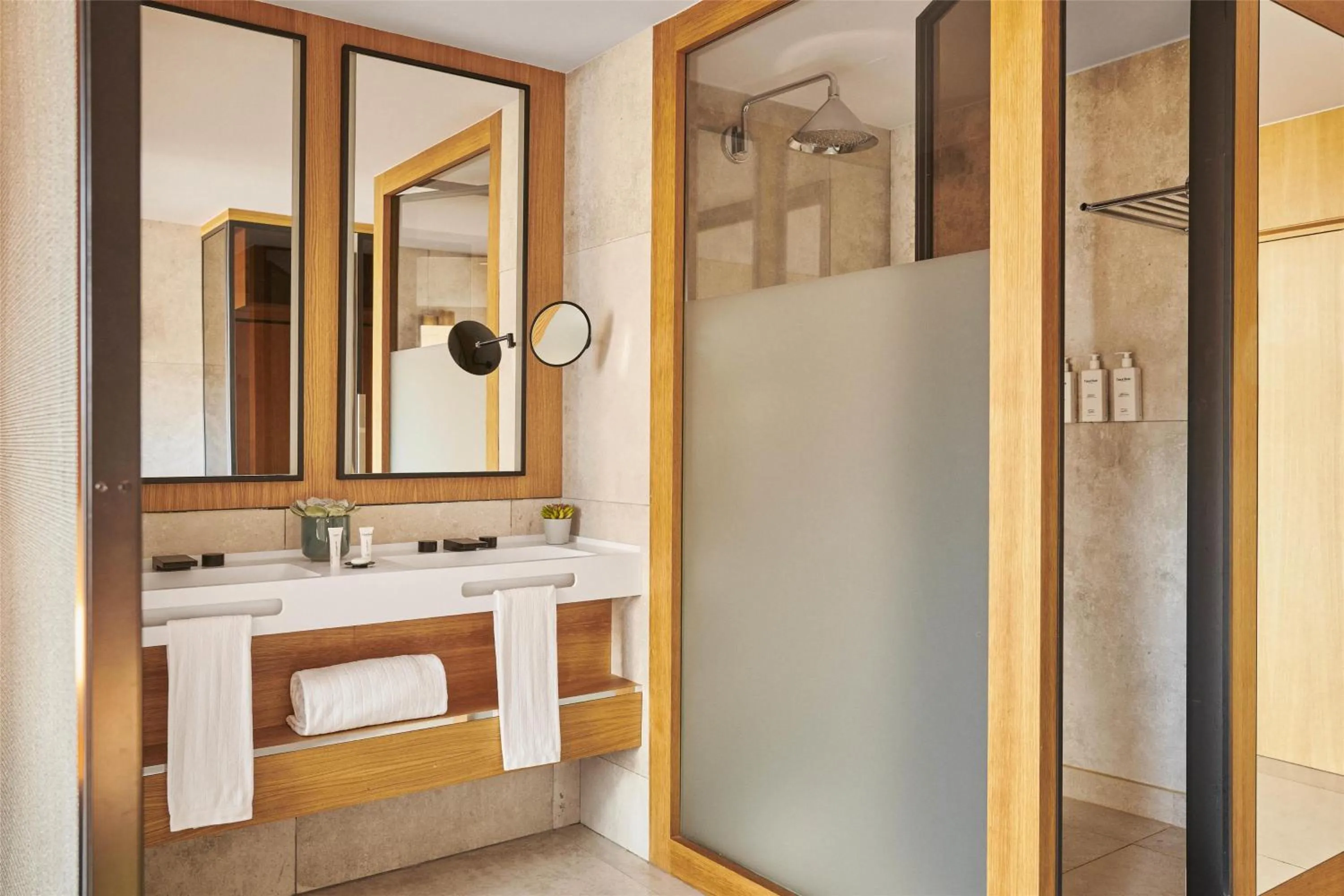 Bathroom in Grand Hyatt Barcelona