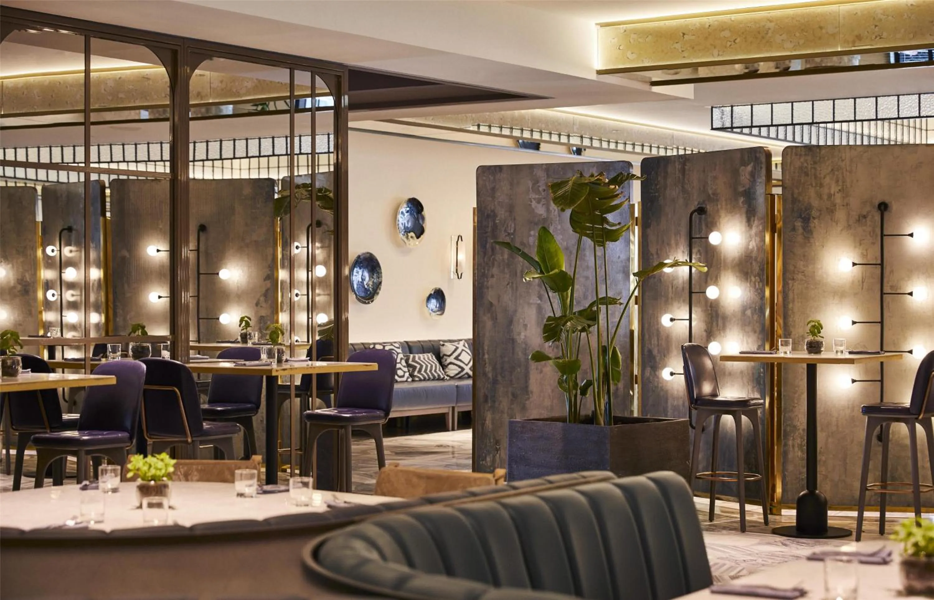 Restaurant/places to eat in Grand Hyatt Barcelona