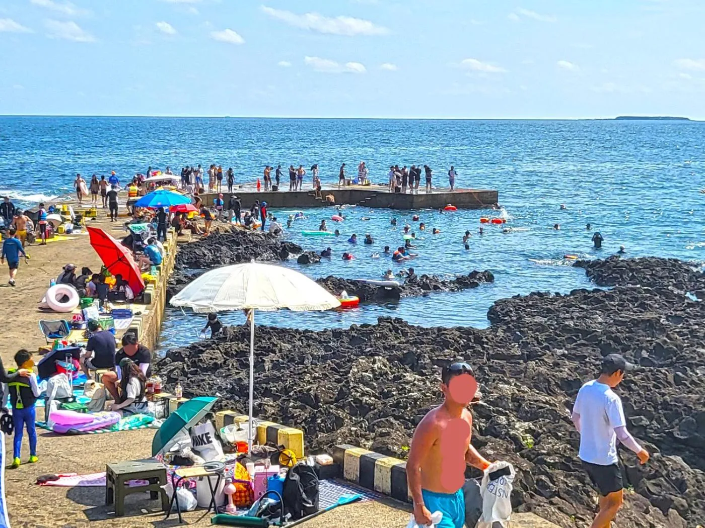 Snorkeling in OROJEJU