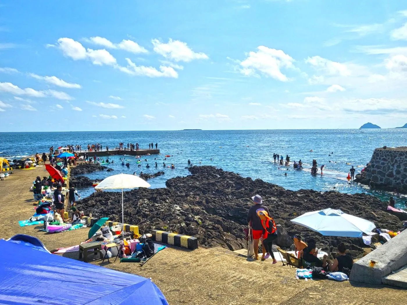 Snorkeling in OROJEJU