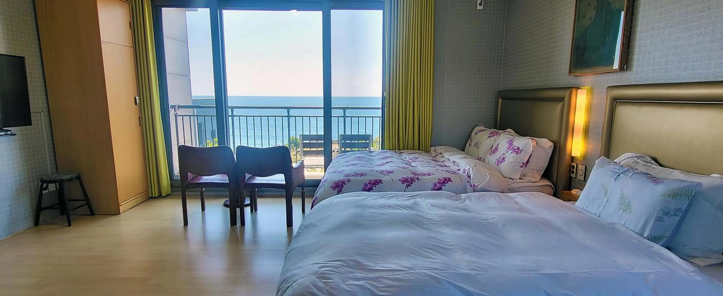 Bed in OROJEJU
