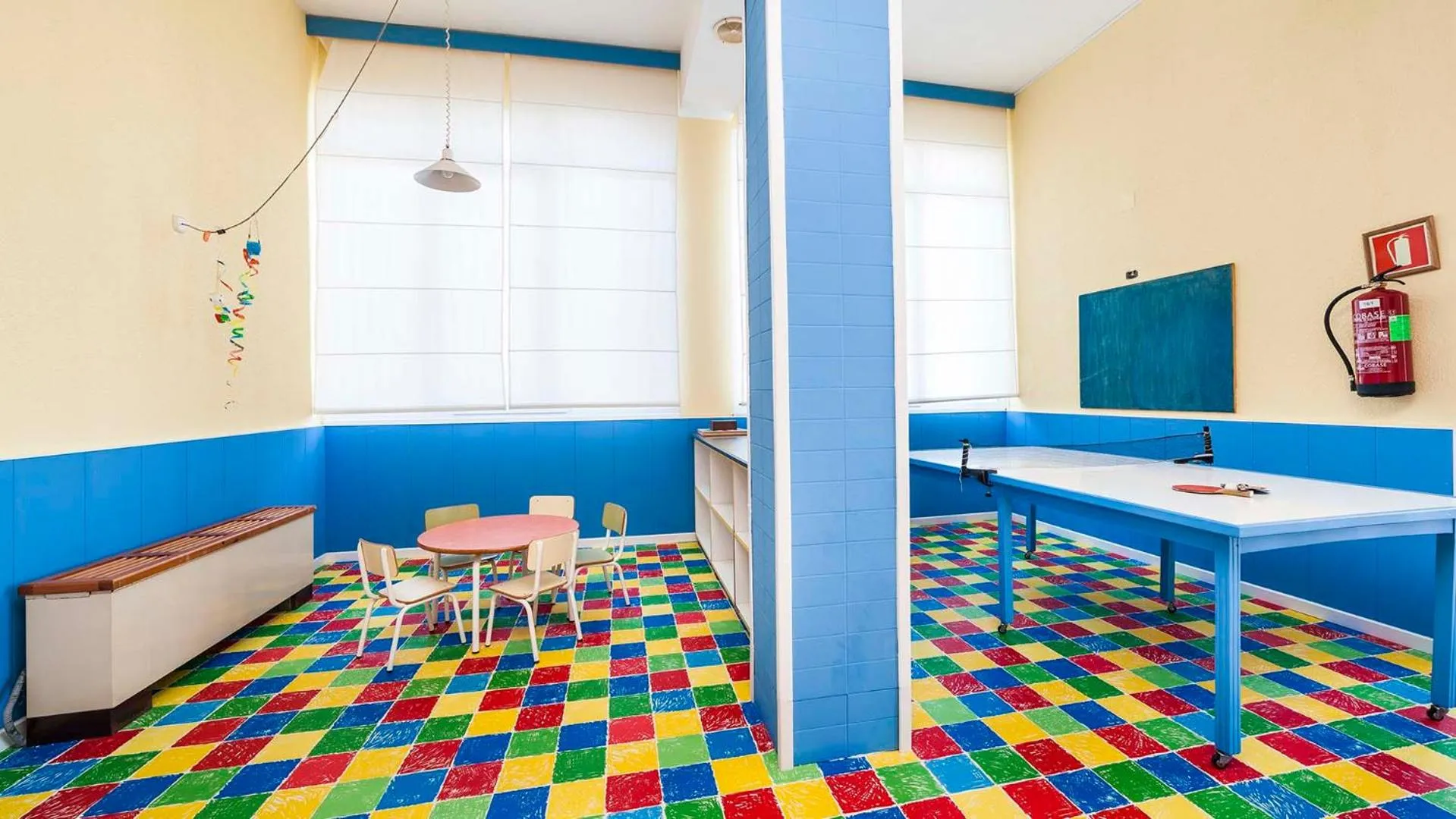 Kids's club in Globales Almirante Farragut