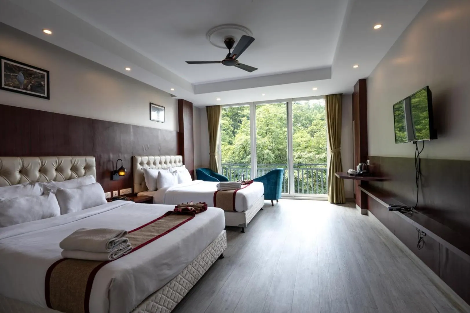 Living room in Avianna Gangtok Resort & Spa