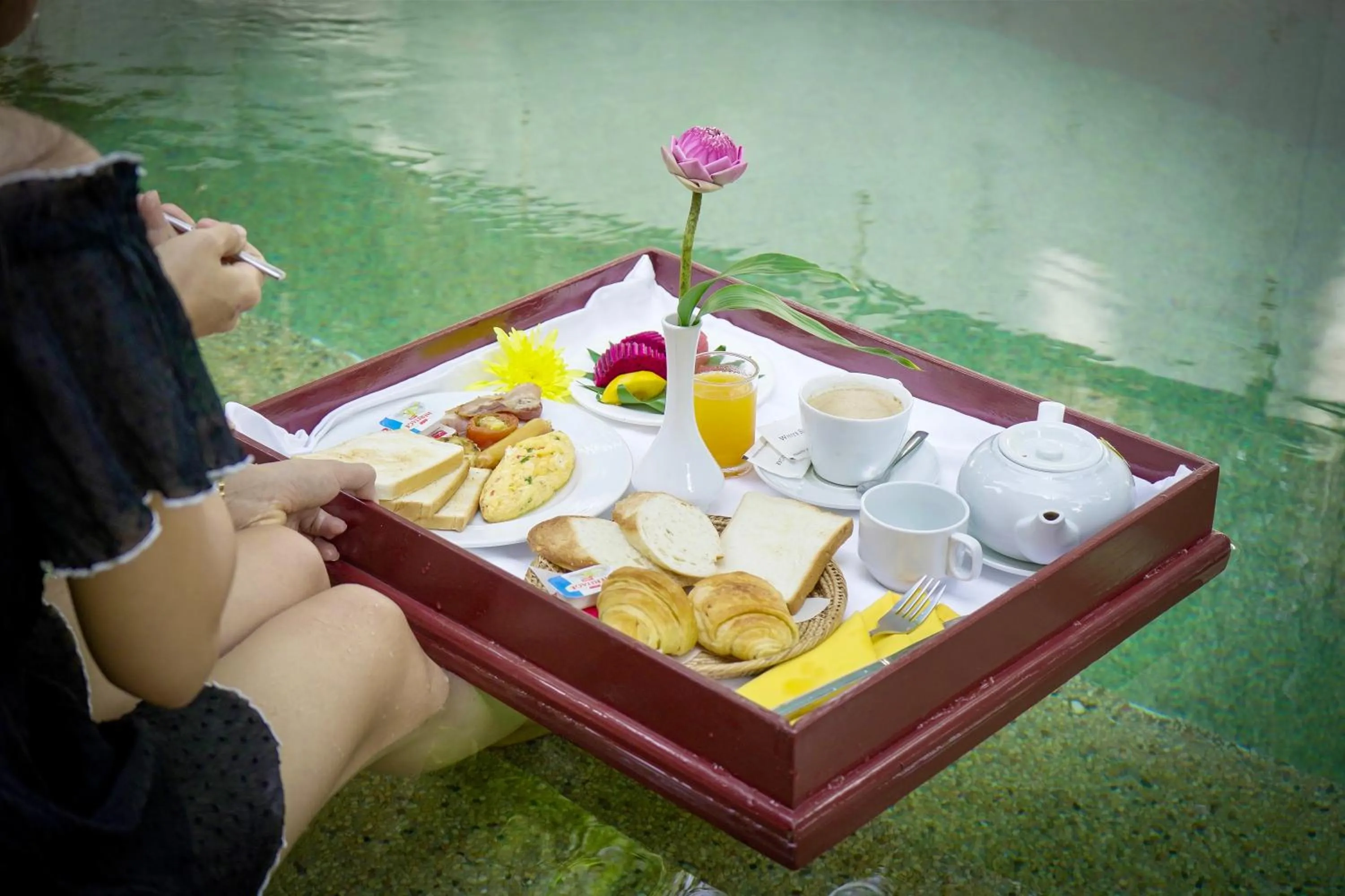 Coffee/tea facilities in Apsara Greenland Boutique Villa & Resort