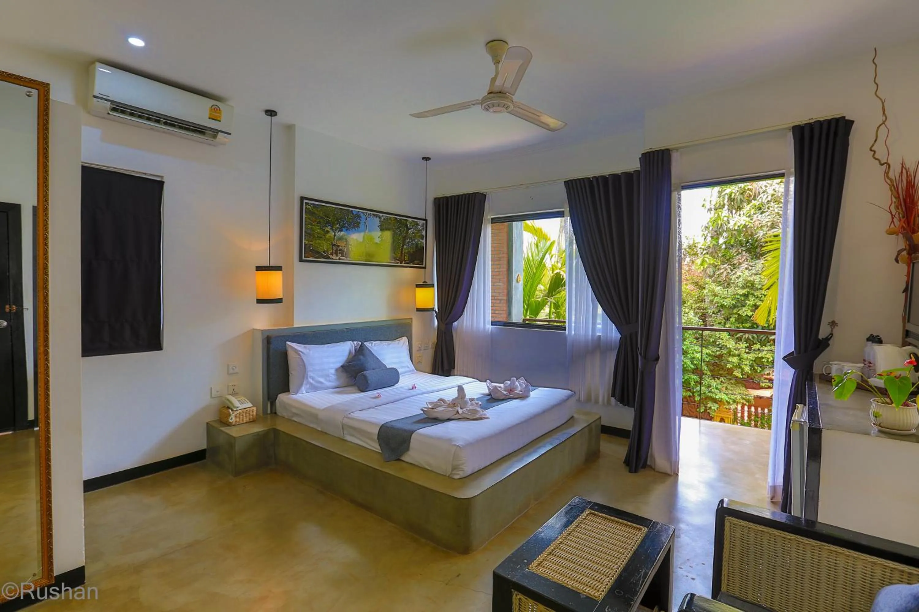 Bed in Apsara Greenland Boutique Villa & Resort