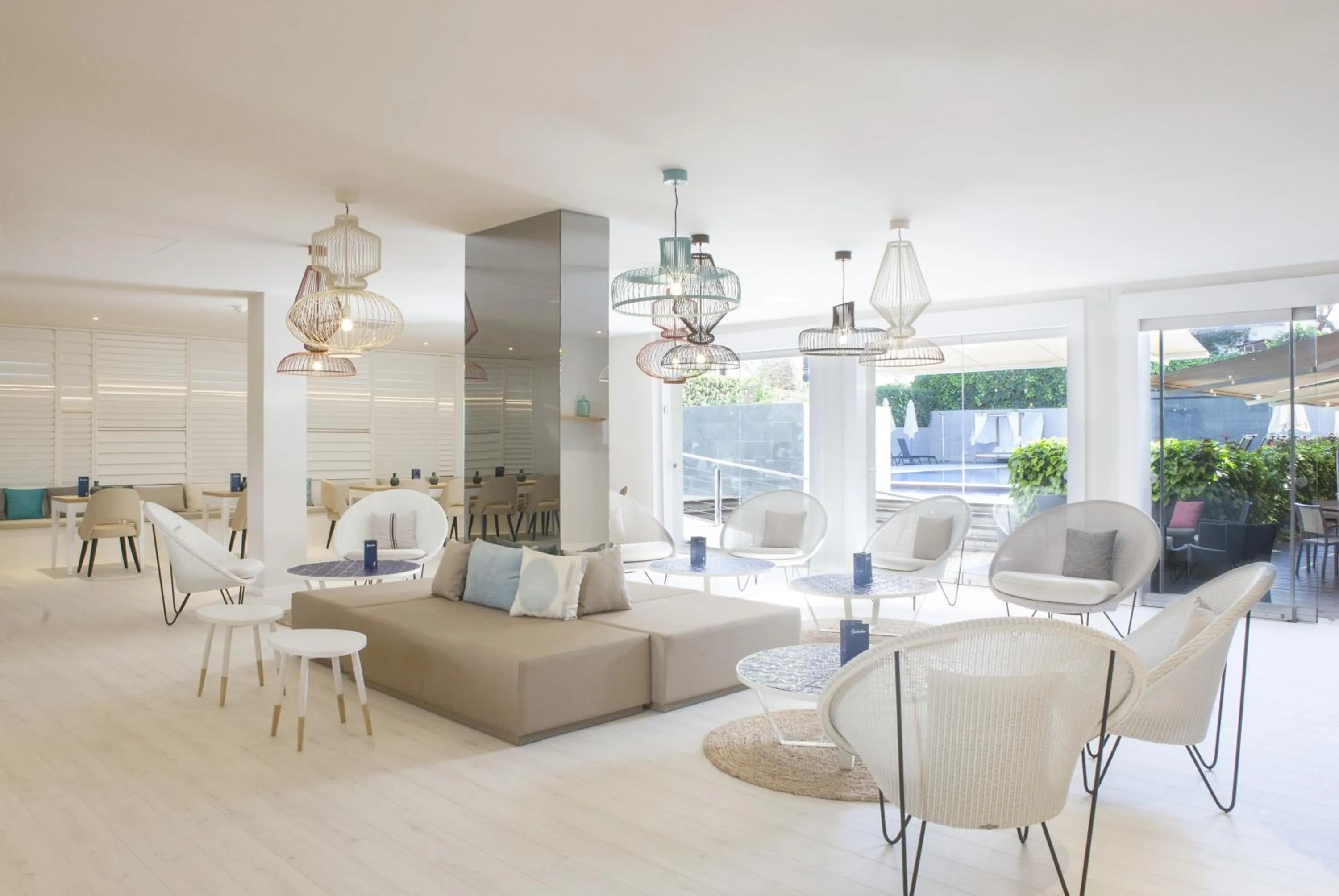 Lounge or bar in Ibersol Antemare - Adults Only