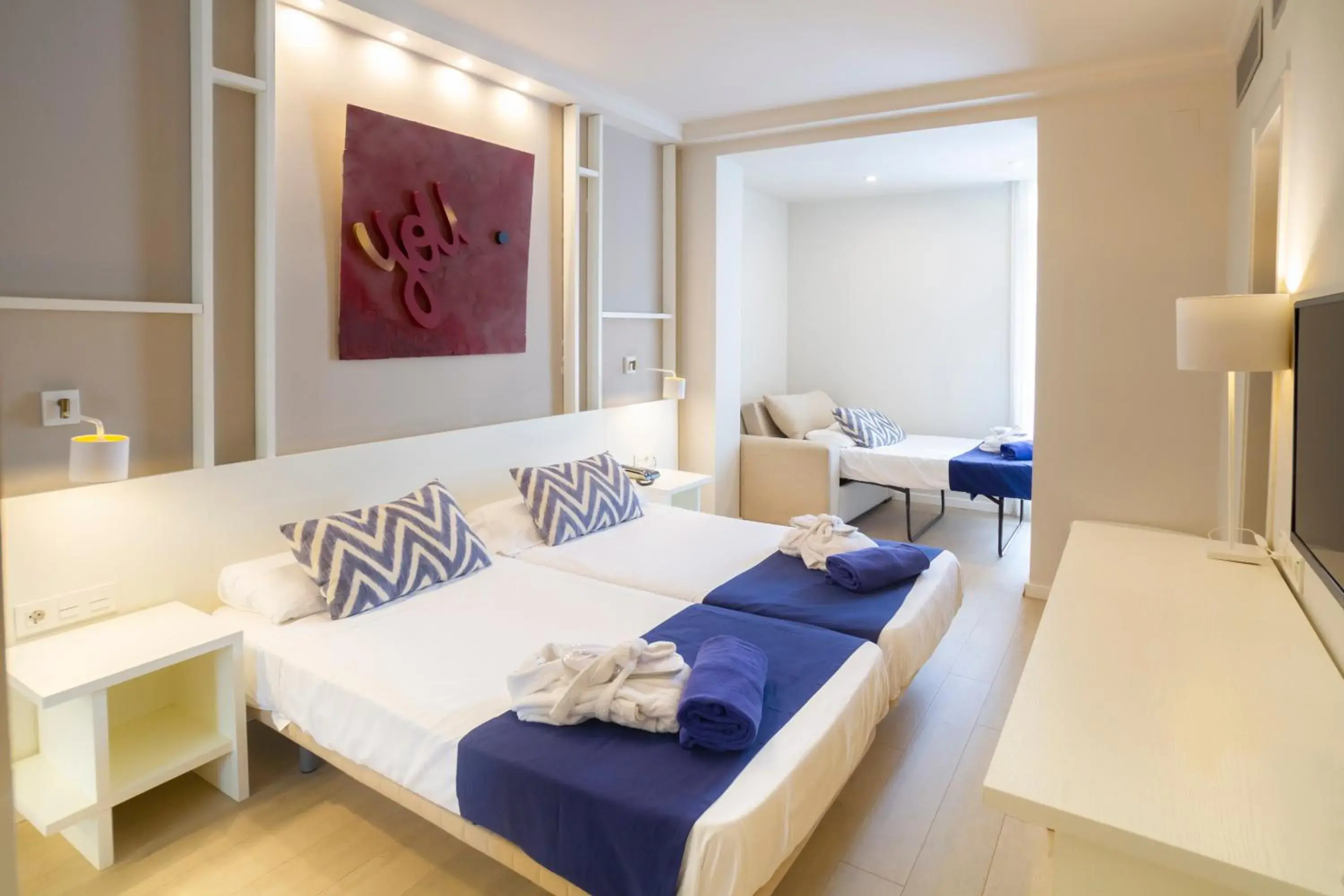 Deluxe Triple Room in Ibersol Antemare - Adults Only Deluxe Triple Room in Ibersol Antemare - Adults Only