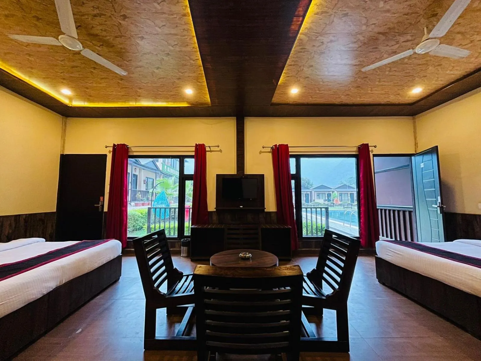 Property building, Bed in DLS MJ River Resort, Rishikesh
