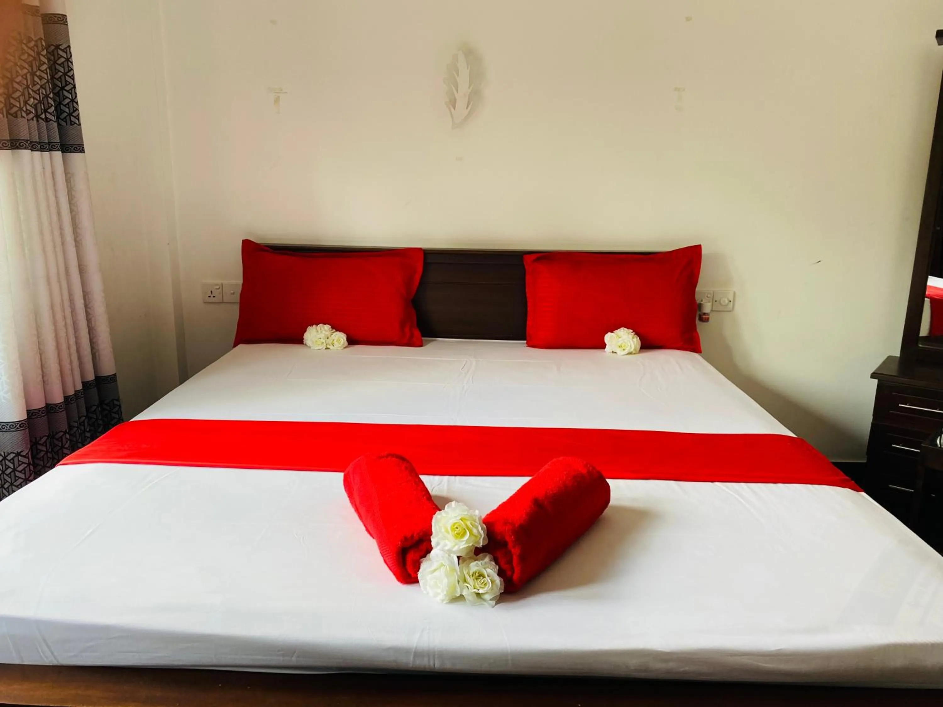 Bed in The Kingslayer Resort