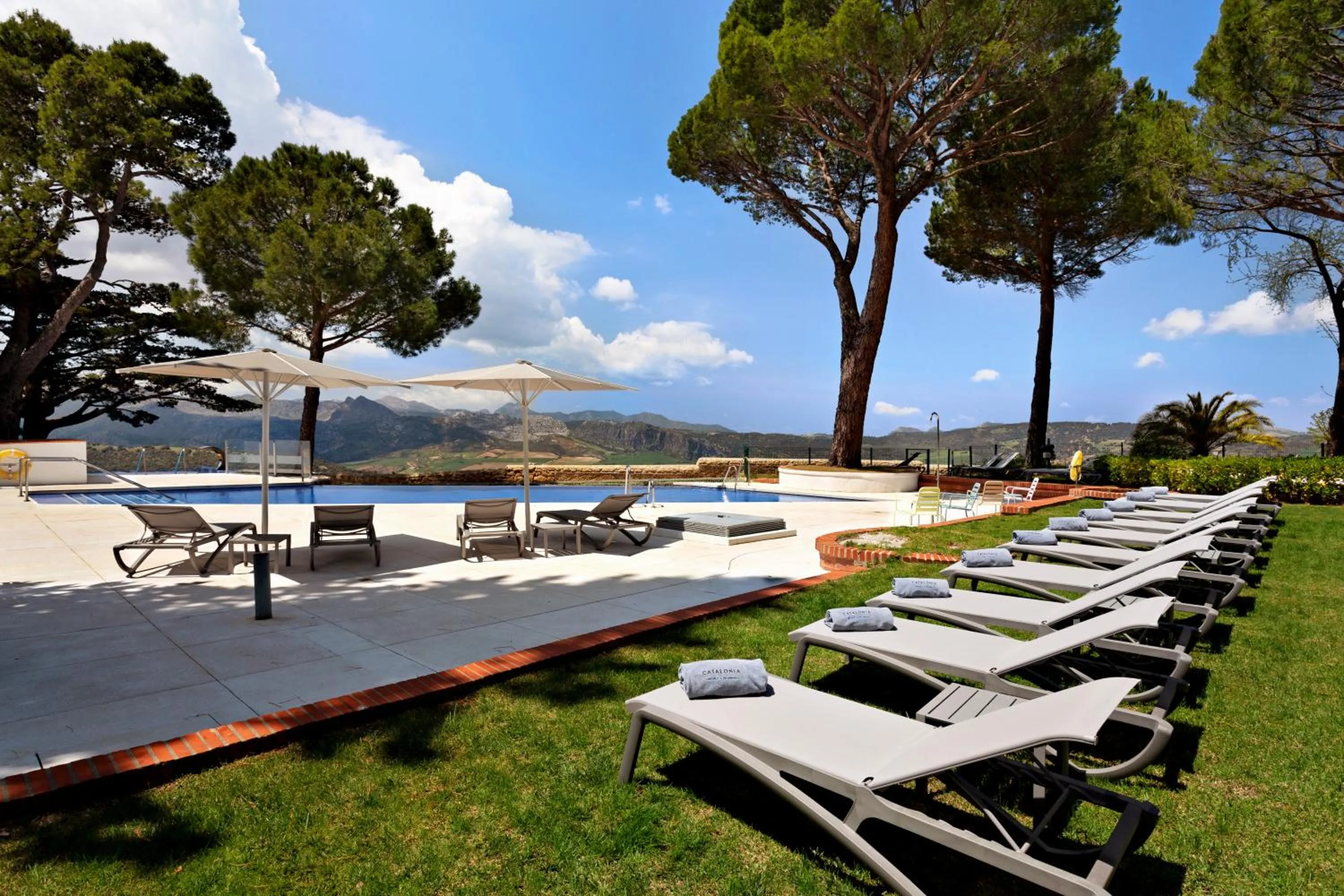 Off site in Catalonia Reina Victoria