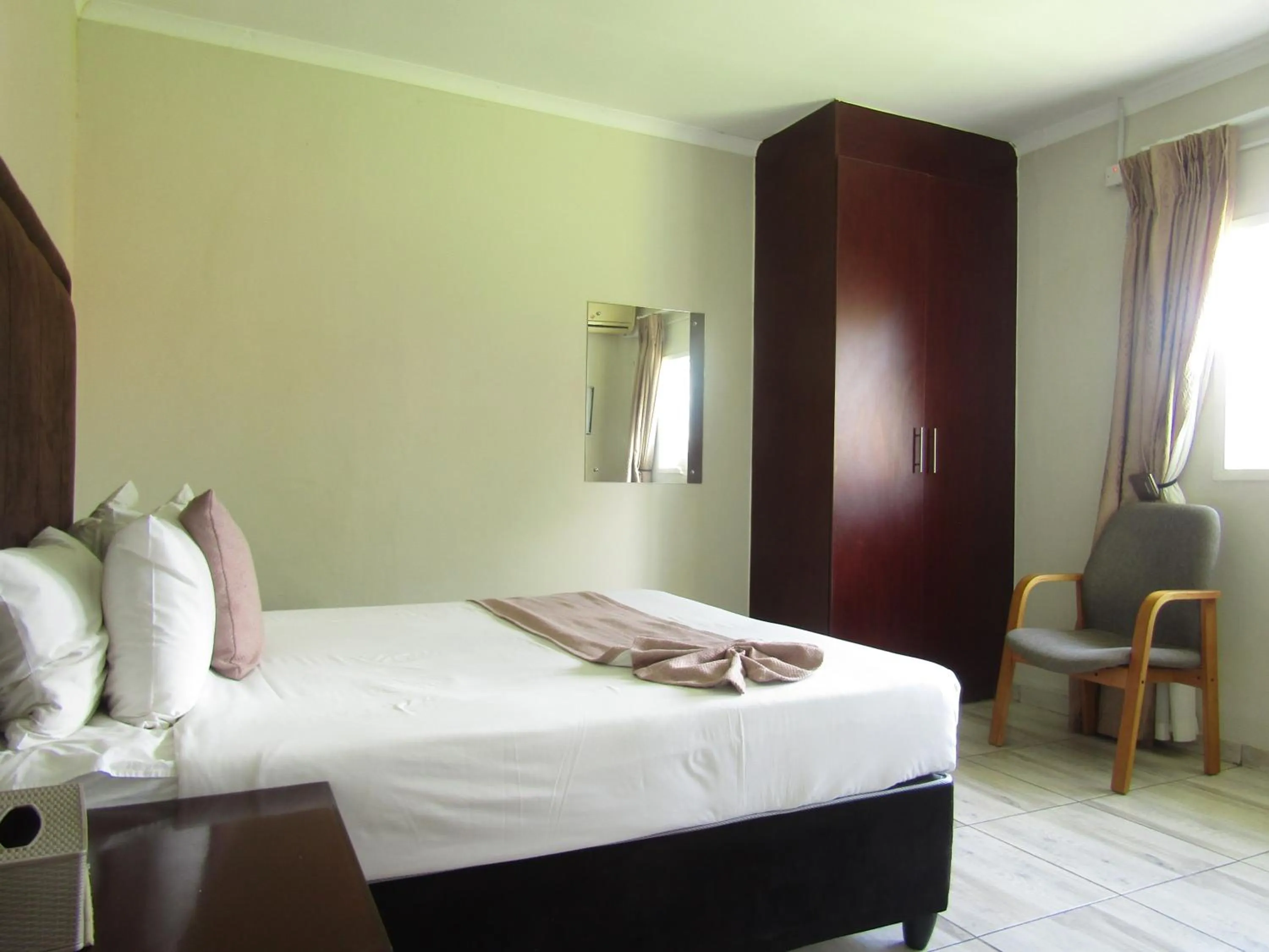 Bedroom, Bed in Haithoms Guesthouse