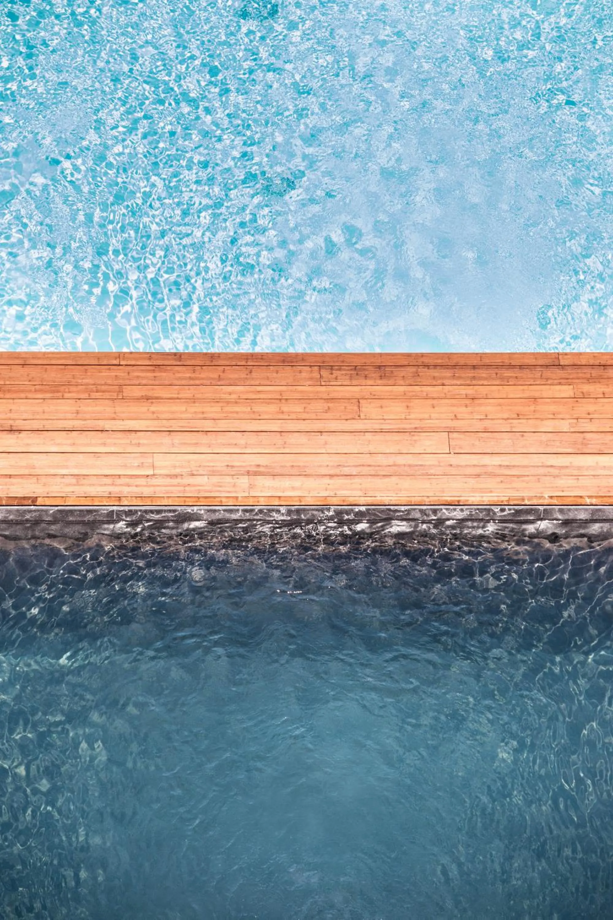 Swimming pool in Ocean Drive Talamanca