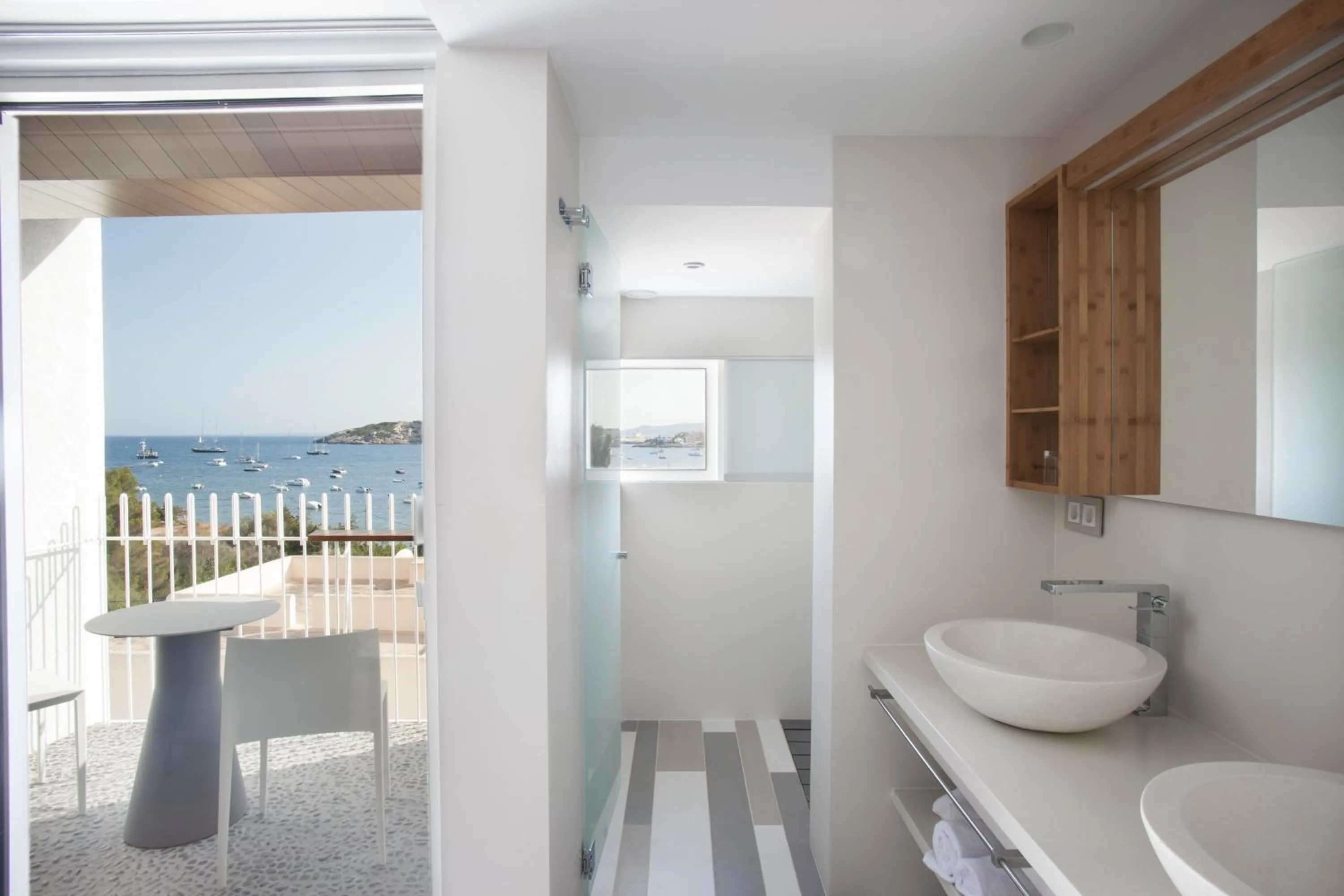 Day in Ocean Drive Talamanca