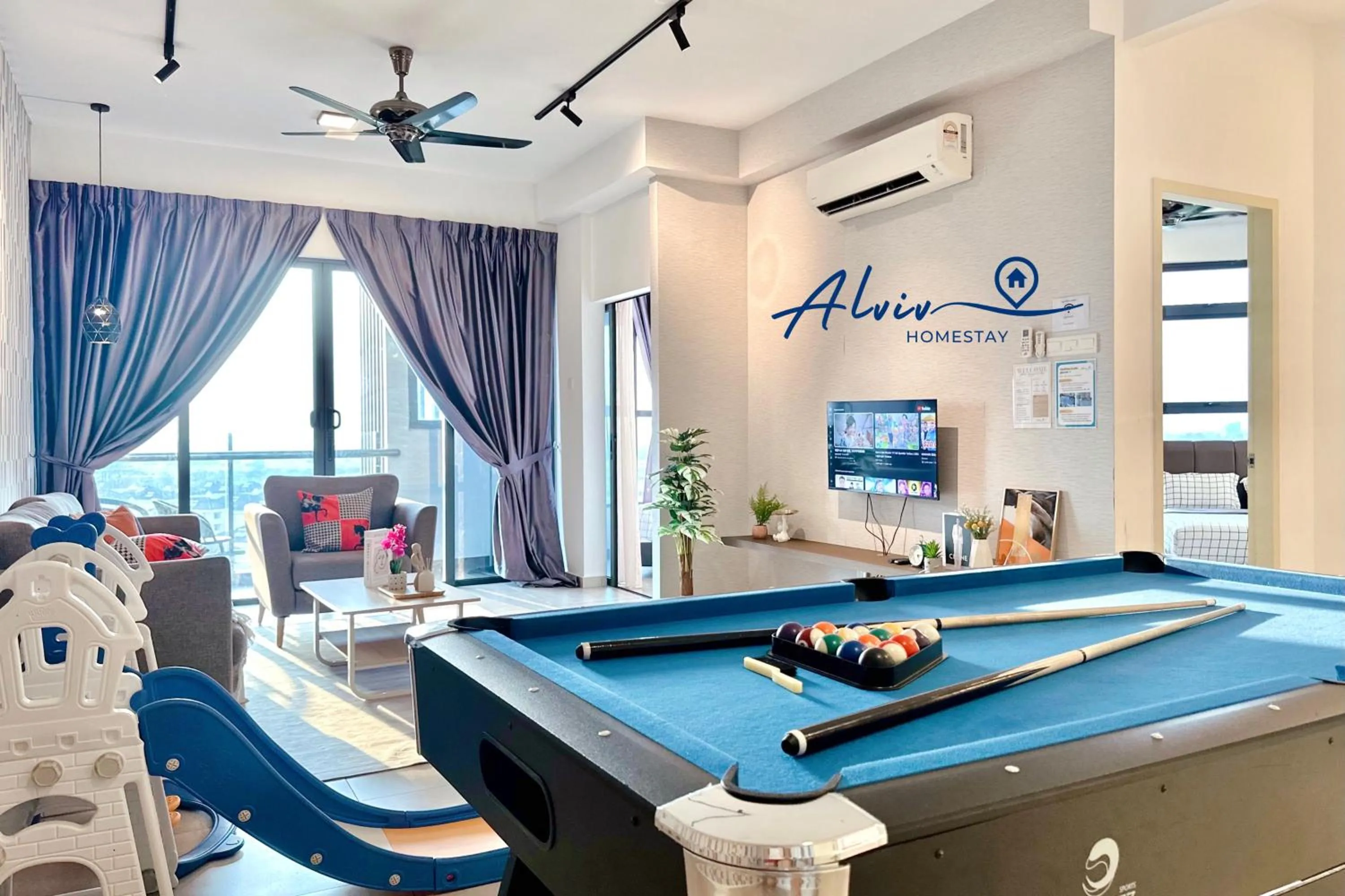 Living room in Atlantis Melaka I 5-11pax I 5min JonkerSt By Alviv Management