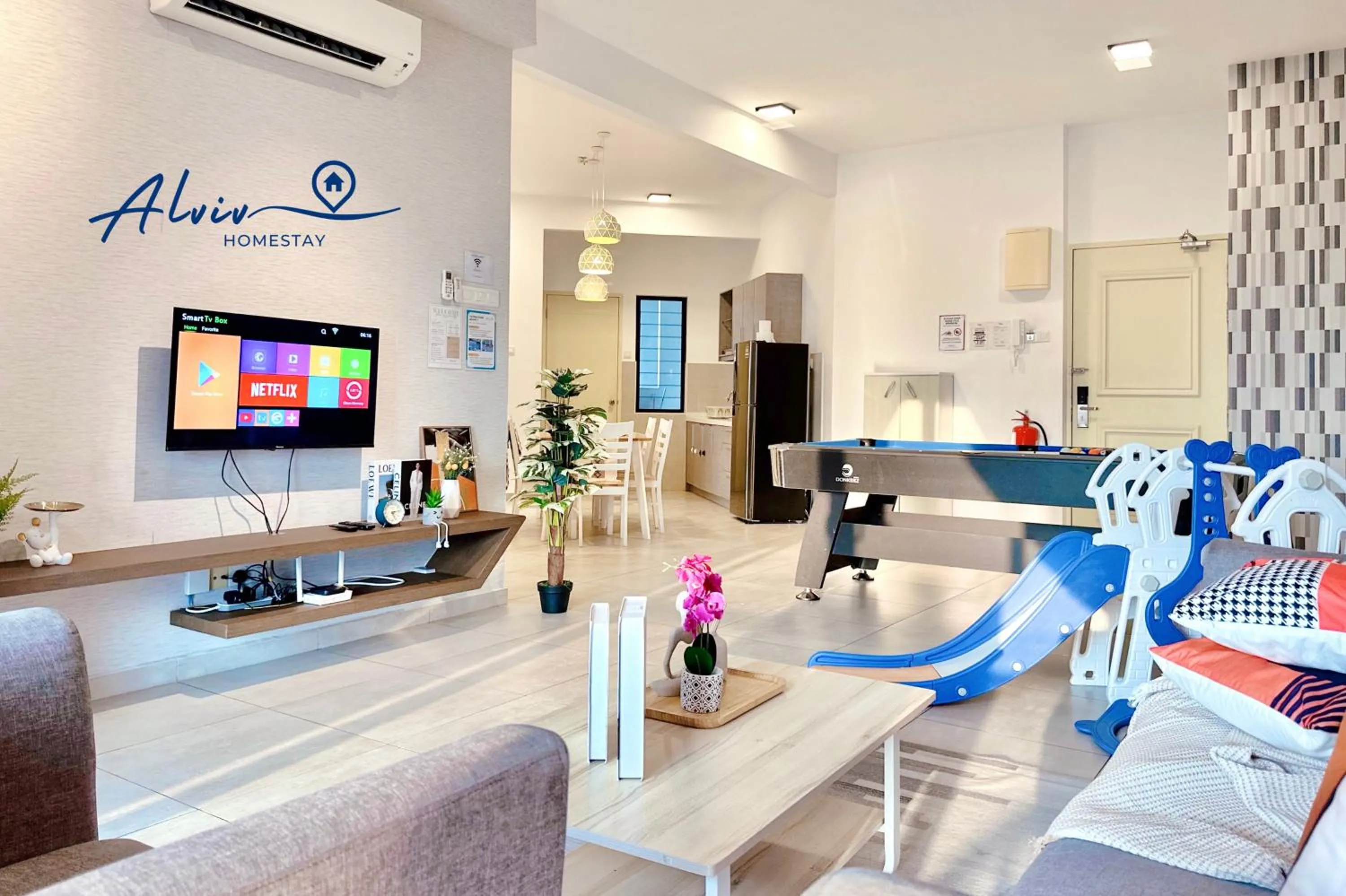 Living room in Atlantis Melaka I 5-11pax I 5min JonkerSt By Alviv Management