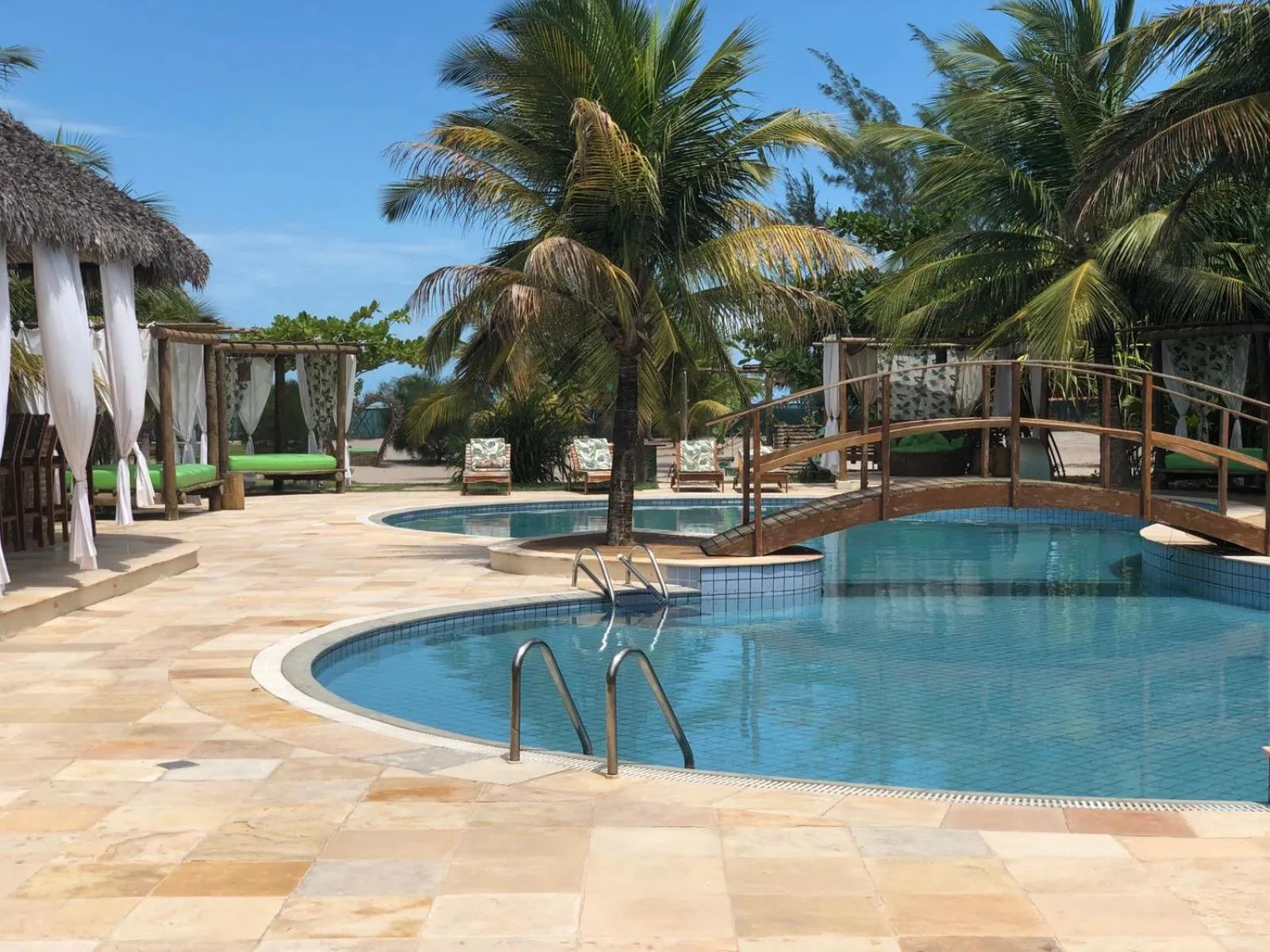 Camozen Resort & Spa