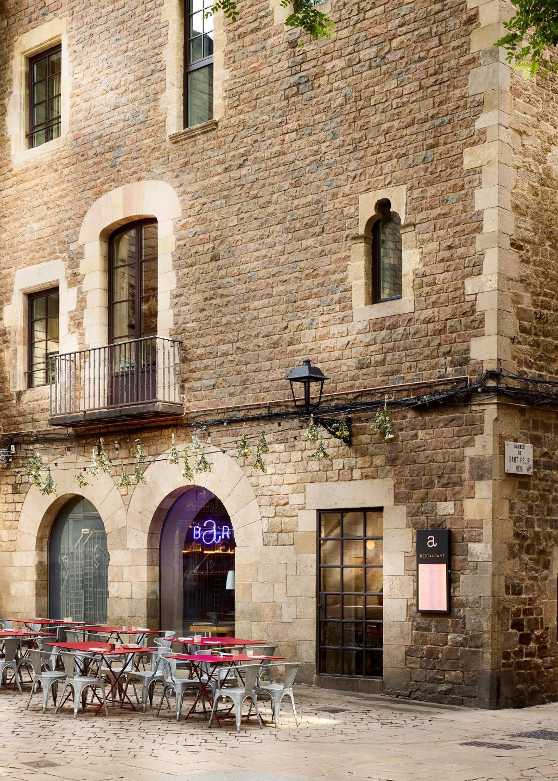 Property building in Hotel Neri – Relais & Chateaux