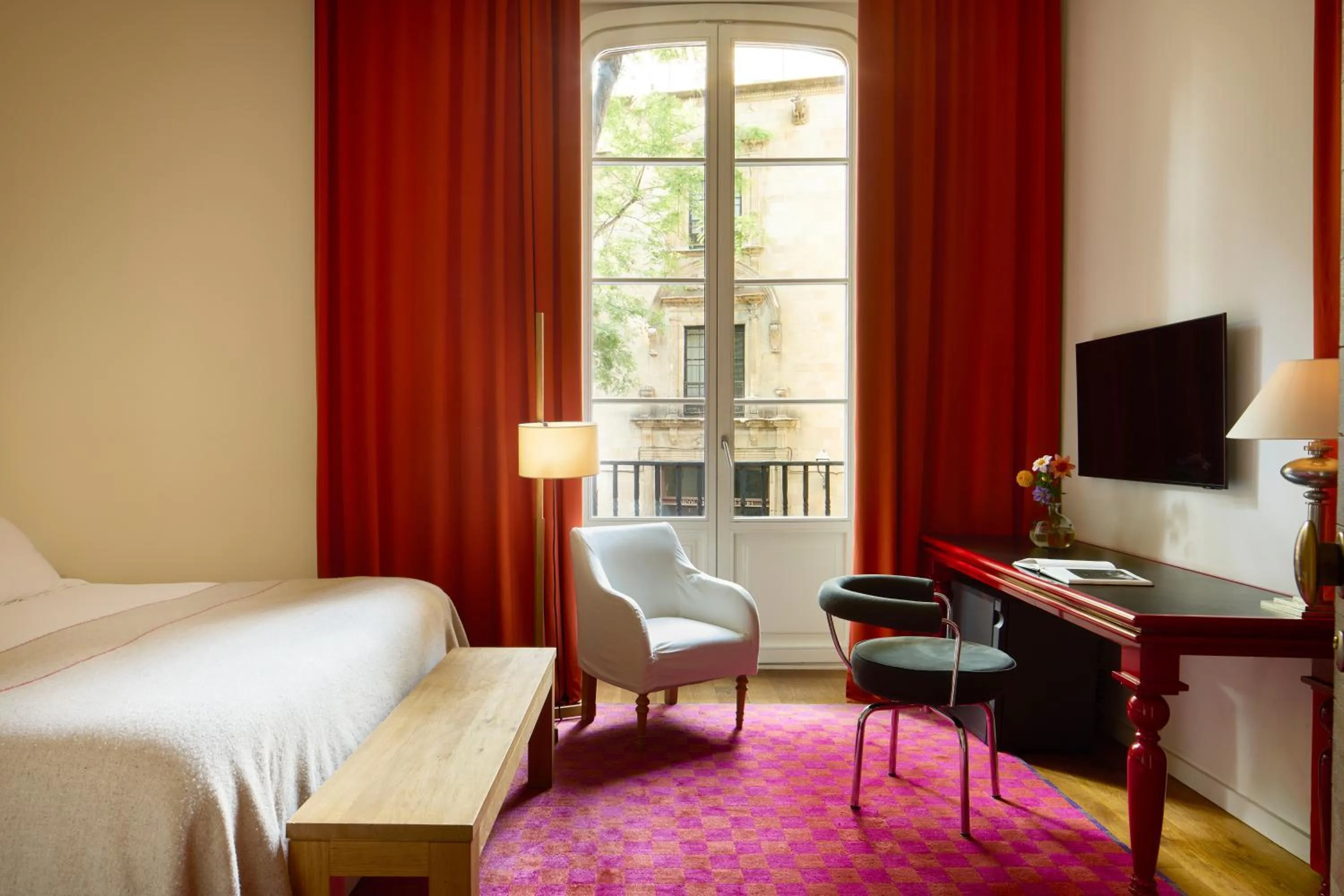 Bedroom, Bed in Hotel Neri – Relais & Chateaux