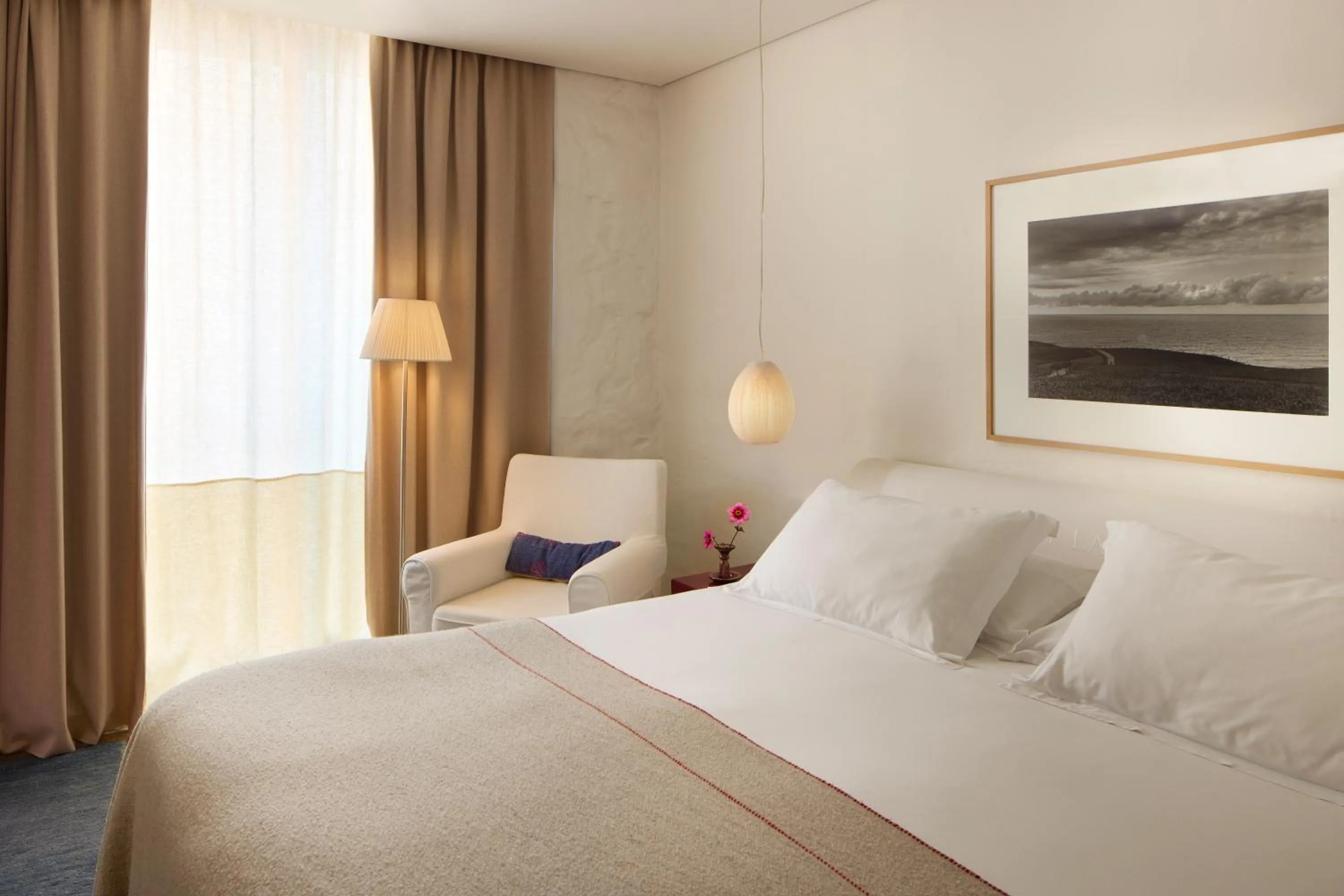 Bedroom, Bed in Hotel Neri – Relais & Chateaux