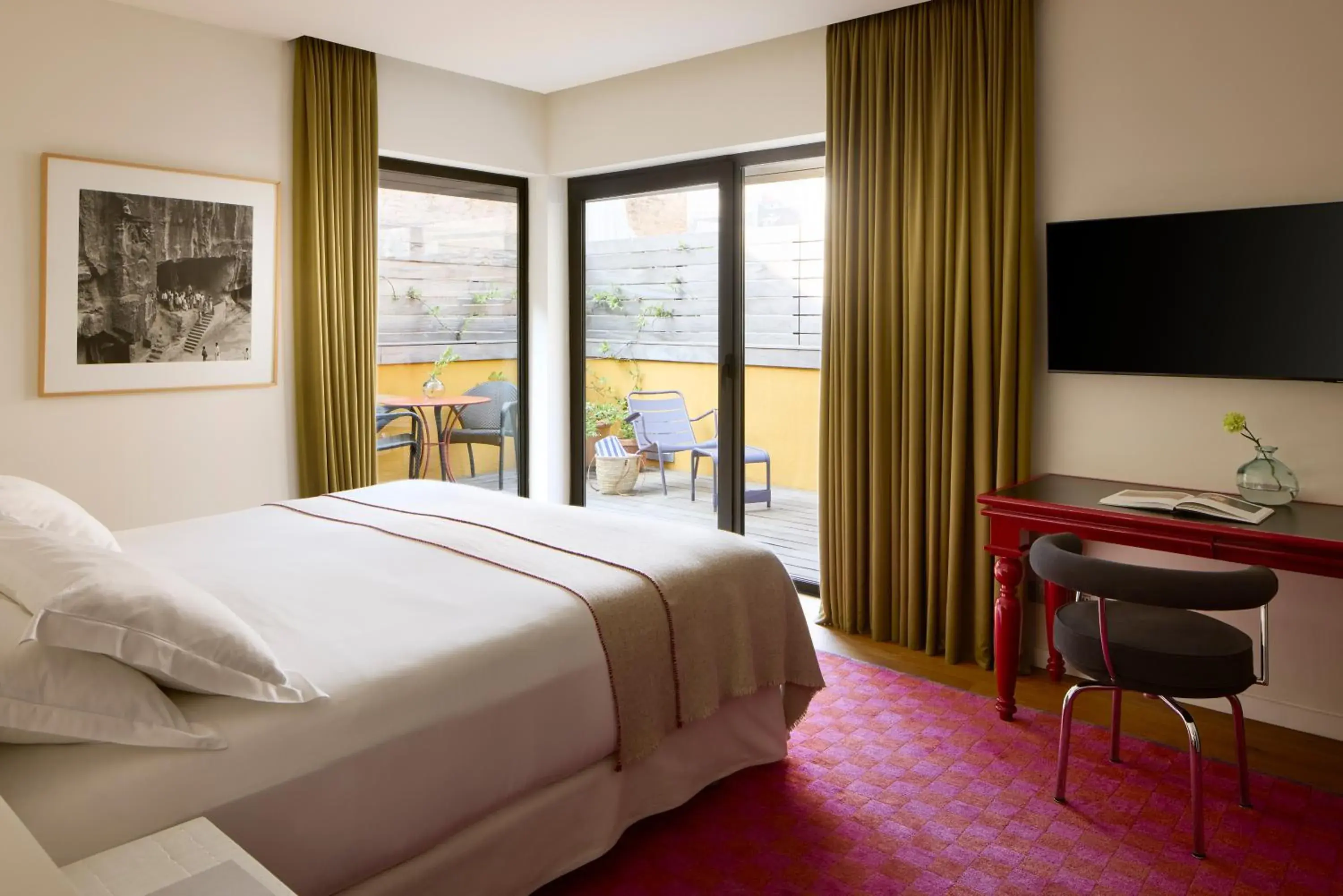 Deluxe Room with Terrace in Hotel Neri – Relais & Chateaux Deluxe Room with Terrace in Hotel Neri – Relais & Chateaux