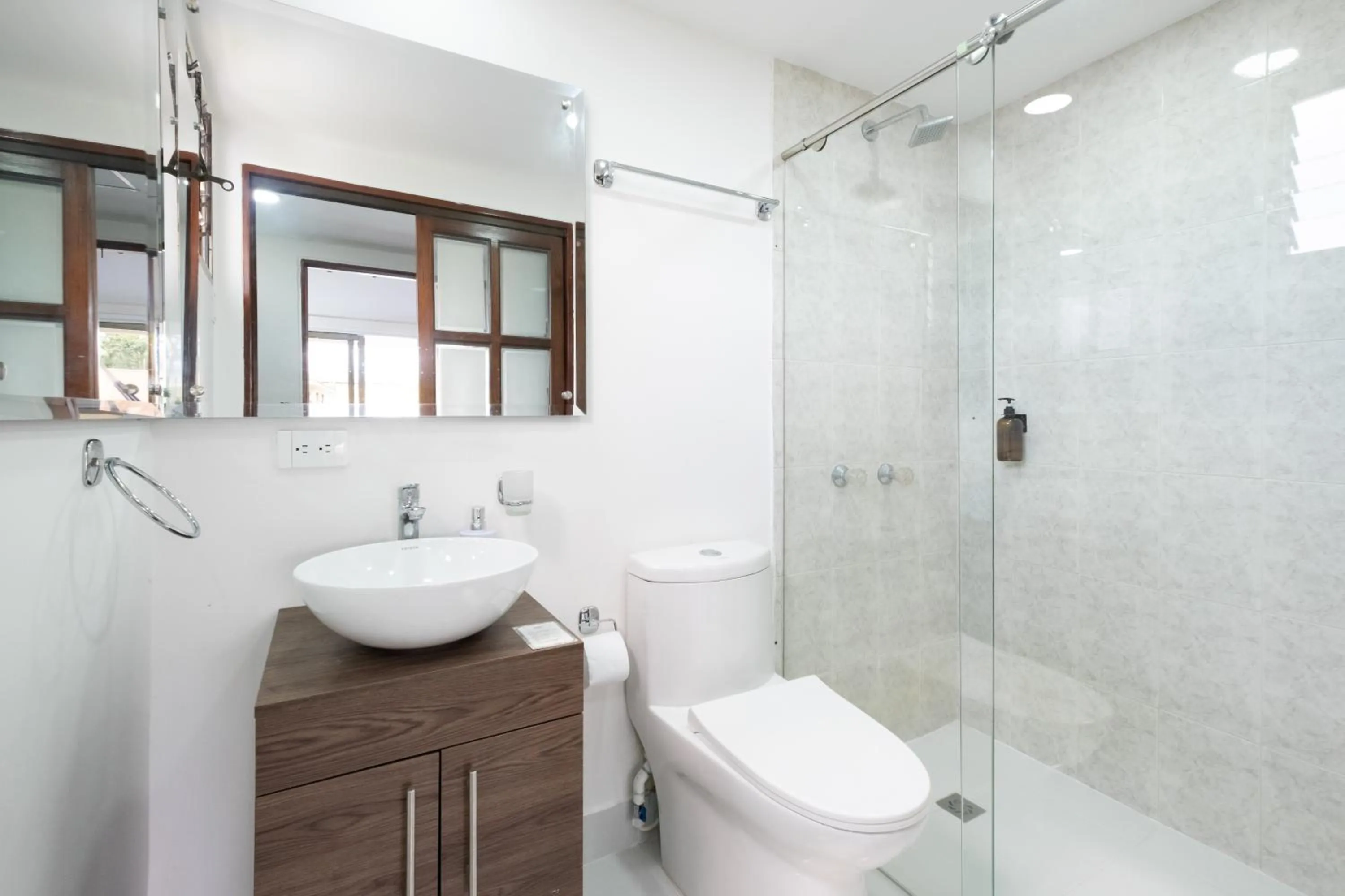 Bathroom in Hotel Chalet La Sofia by Majuva