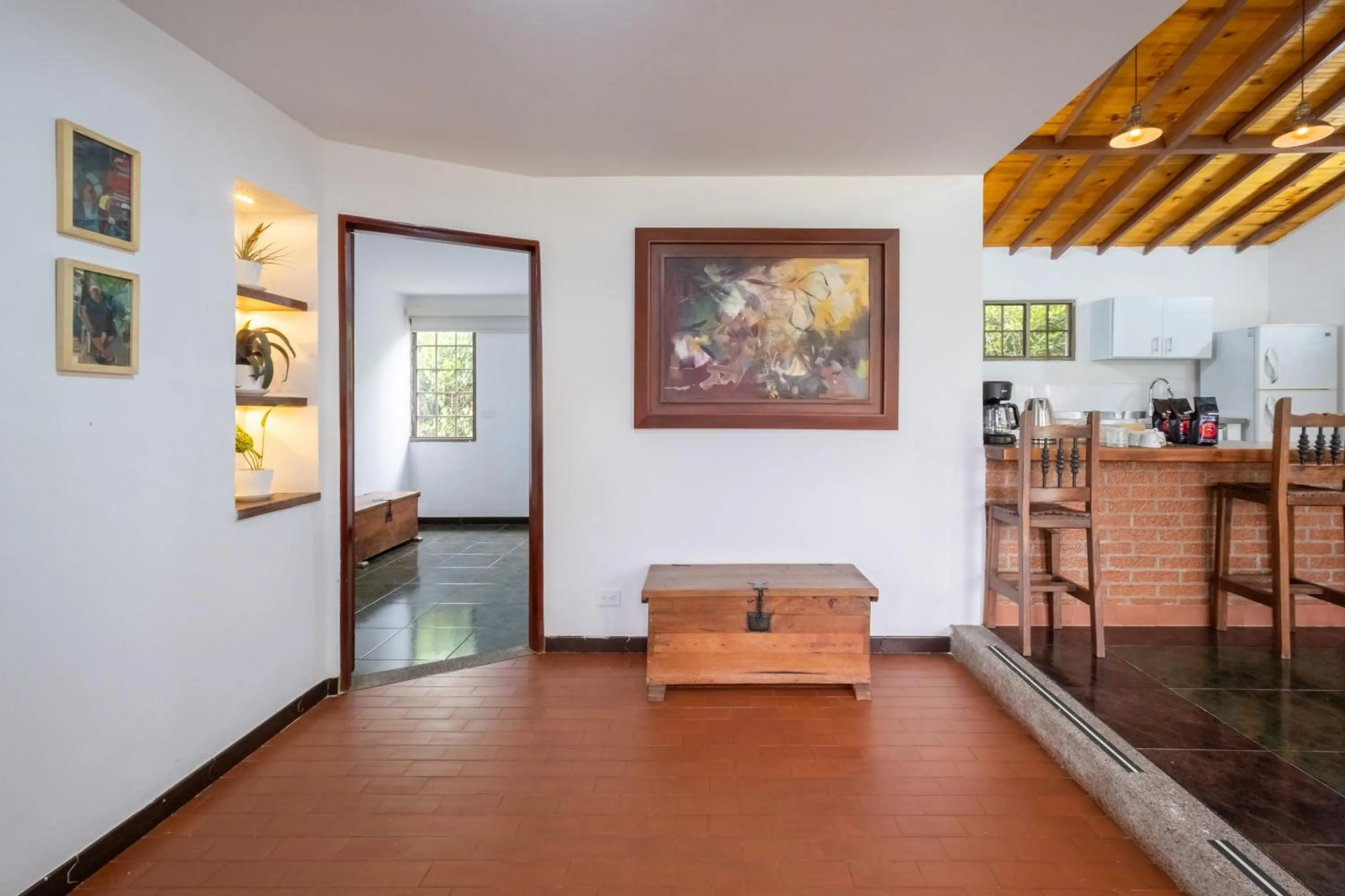 Living room in Hotel Chalet La Sofia by Majuva