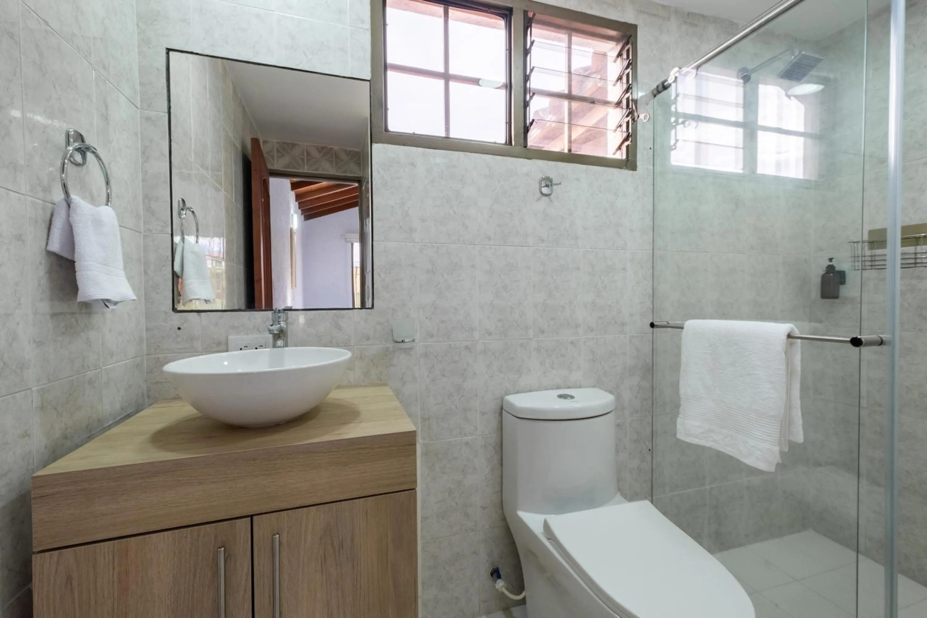 Shower in Hotel Chalet La Sofia by Majuva