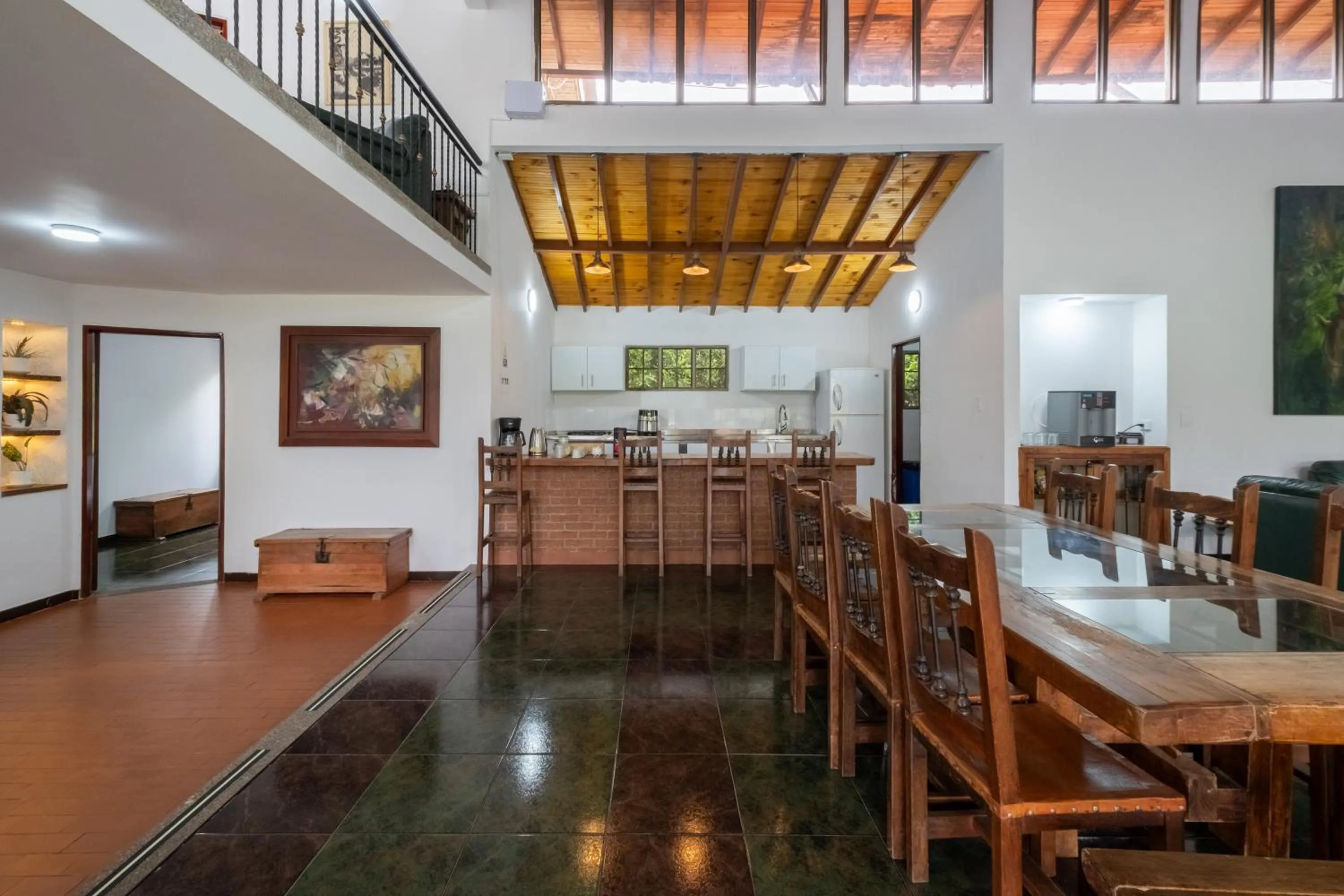 Kitchen or kitchenette in Hotel Chalet La Sofia by Majuva