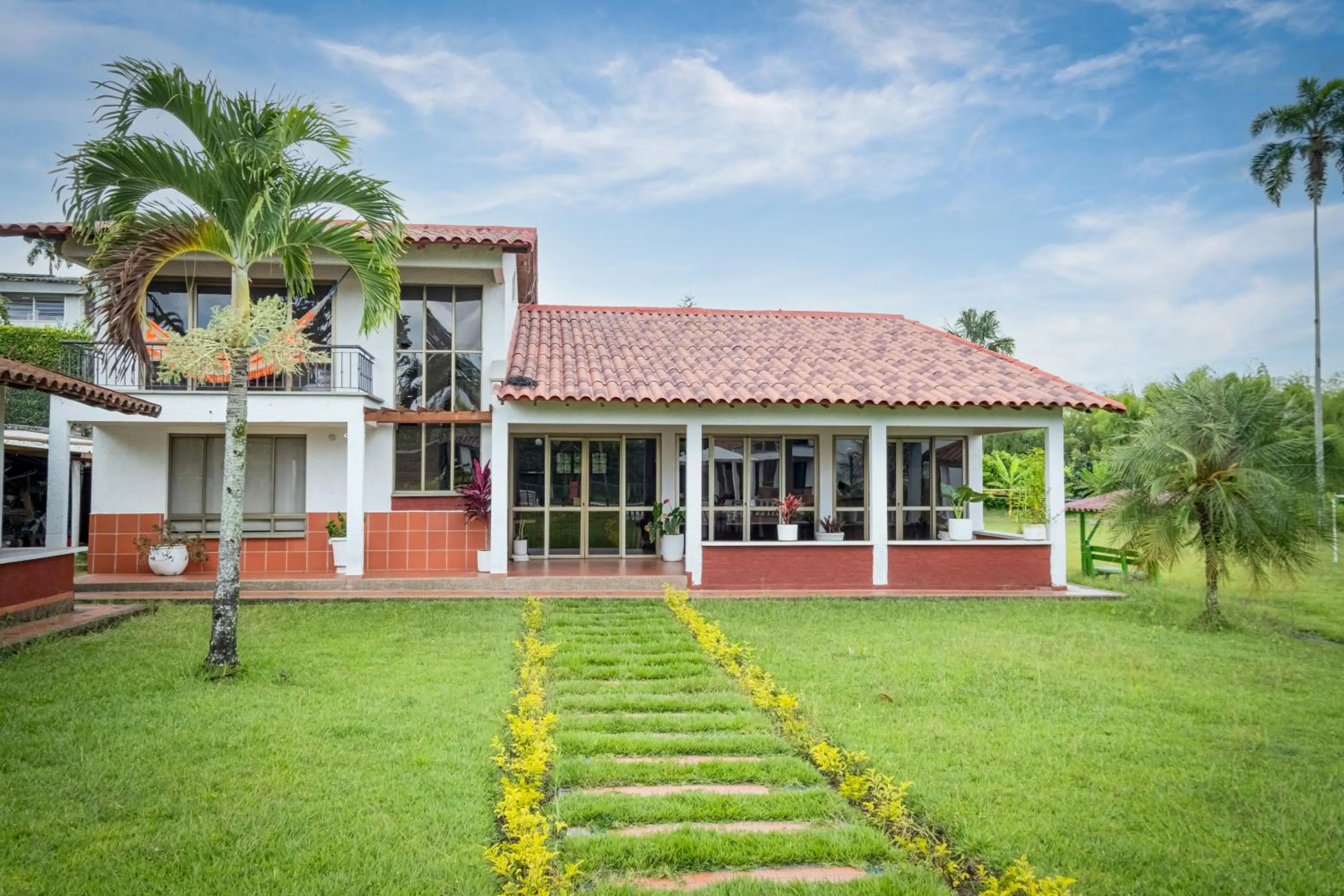 Facade/entrance in Hotel Chalet La Sofia by Majuva