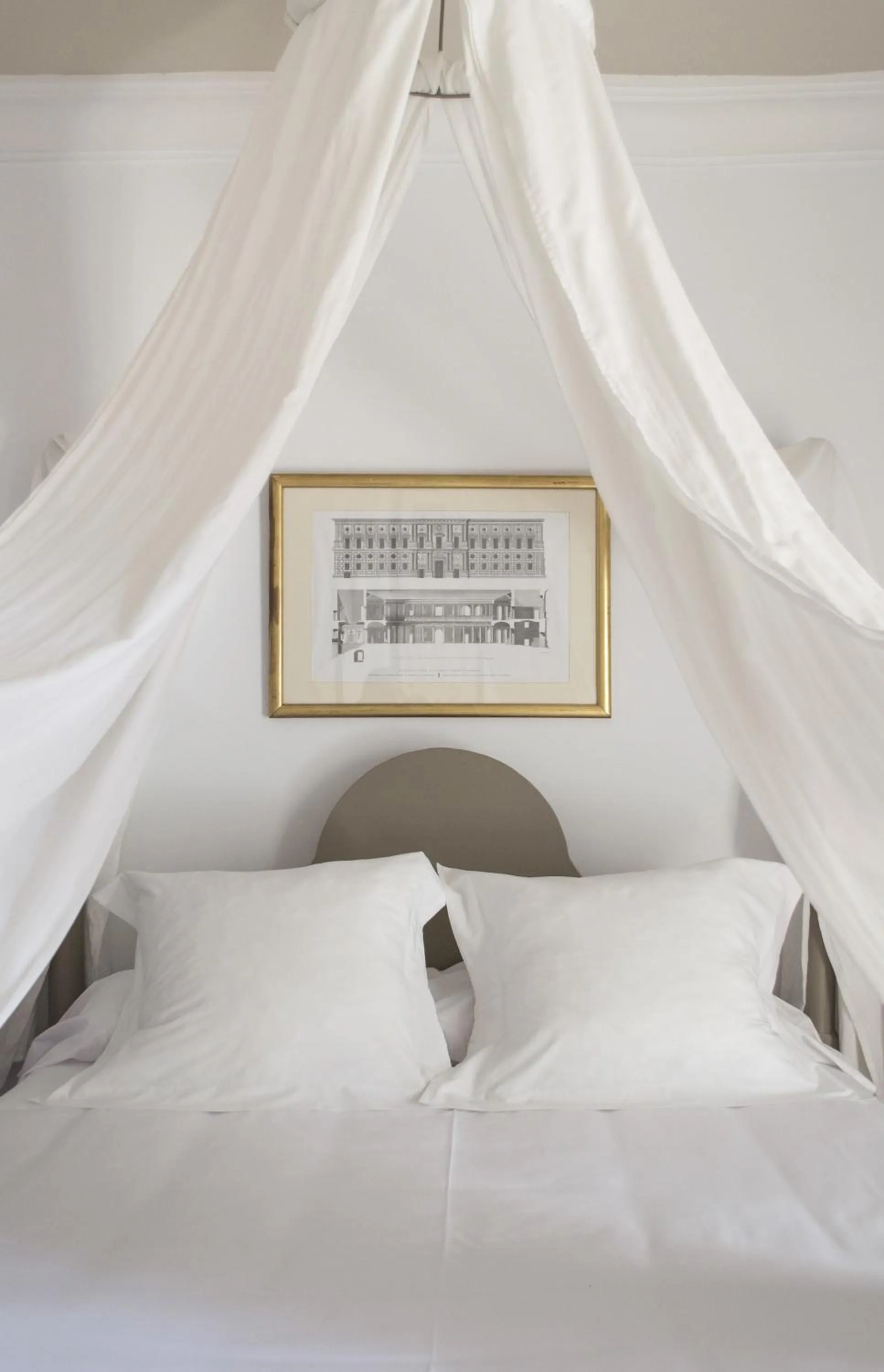 Bed in Hotel Spa Salinas de Imón