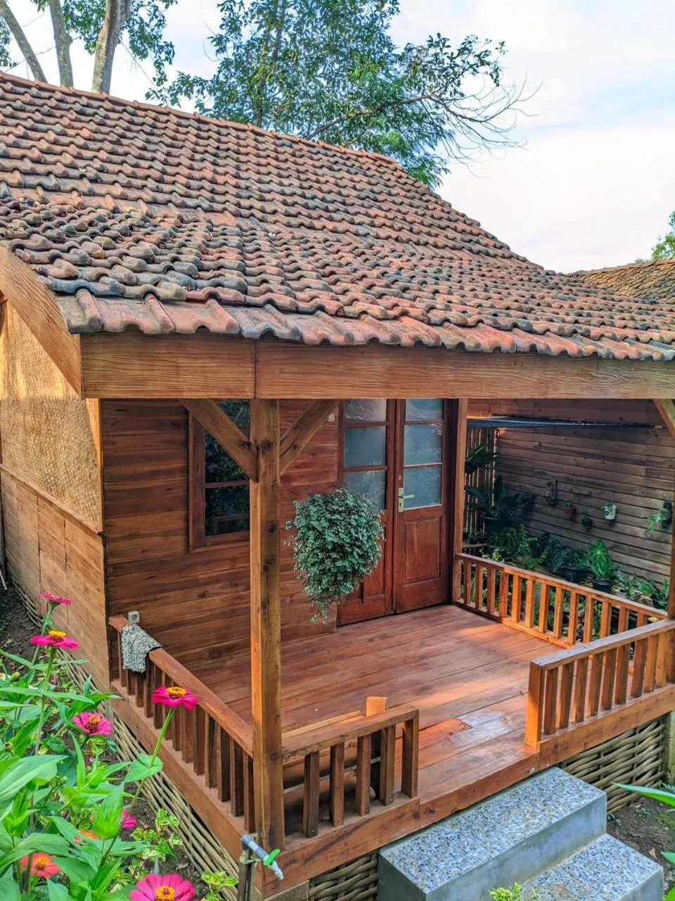 Kampung Bareto Cottage And Resto