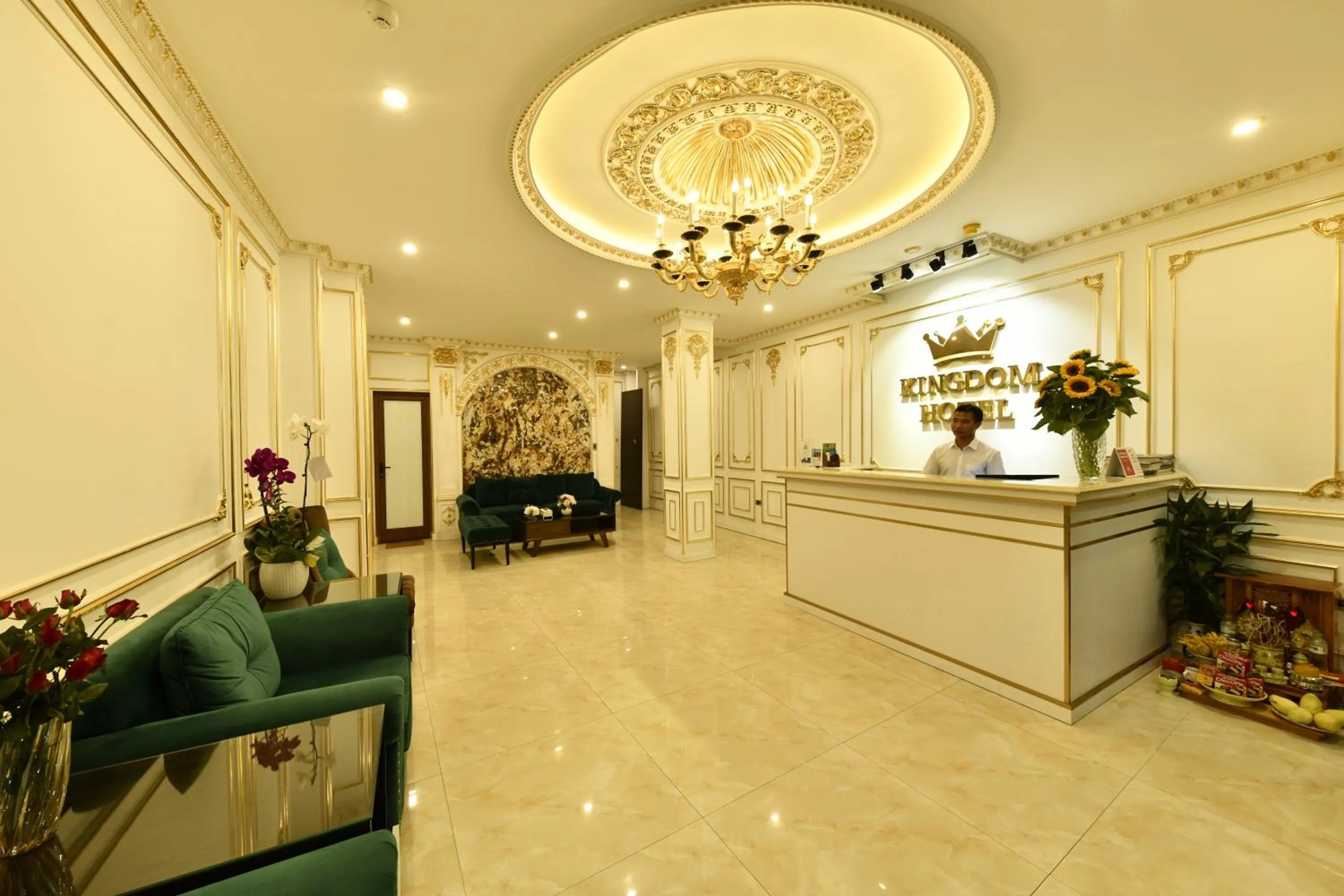 Property building in Kingdom Hotel Hanoi