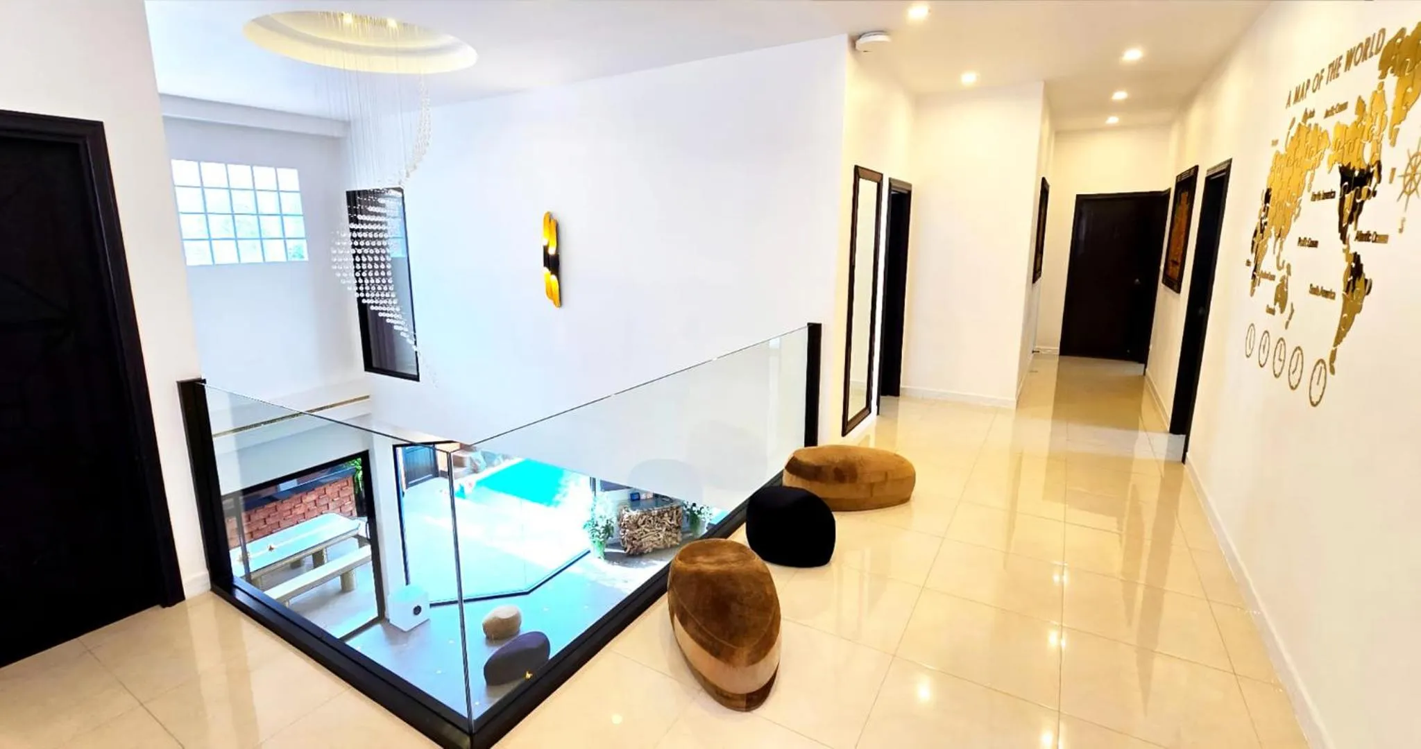Meeting/conference room in GOLDLAND Luxury Pool Villa Pattaya Walking Street 8 Bedrooms