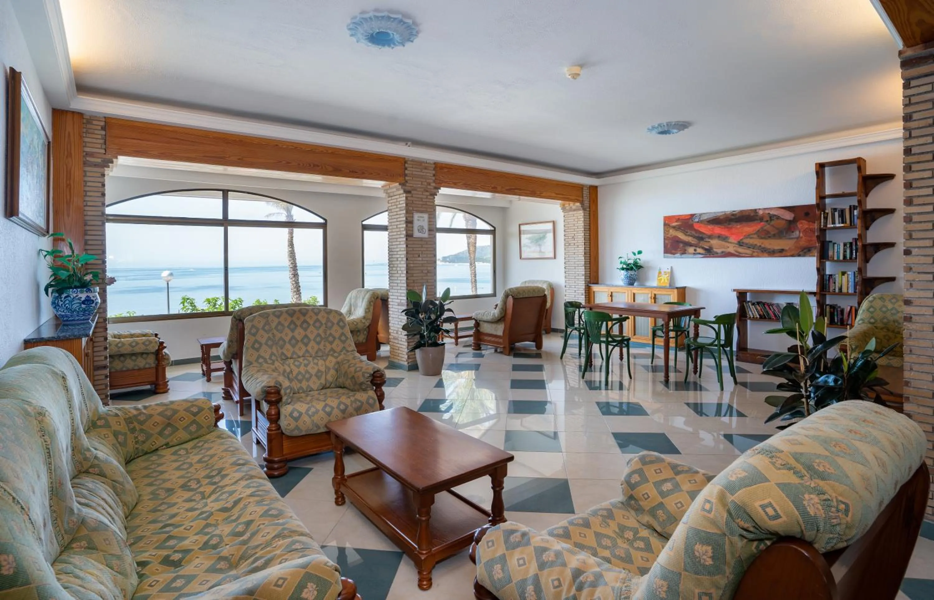 Lobby or reception in Medplaya Hotel Vistamar Costa Dorada