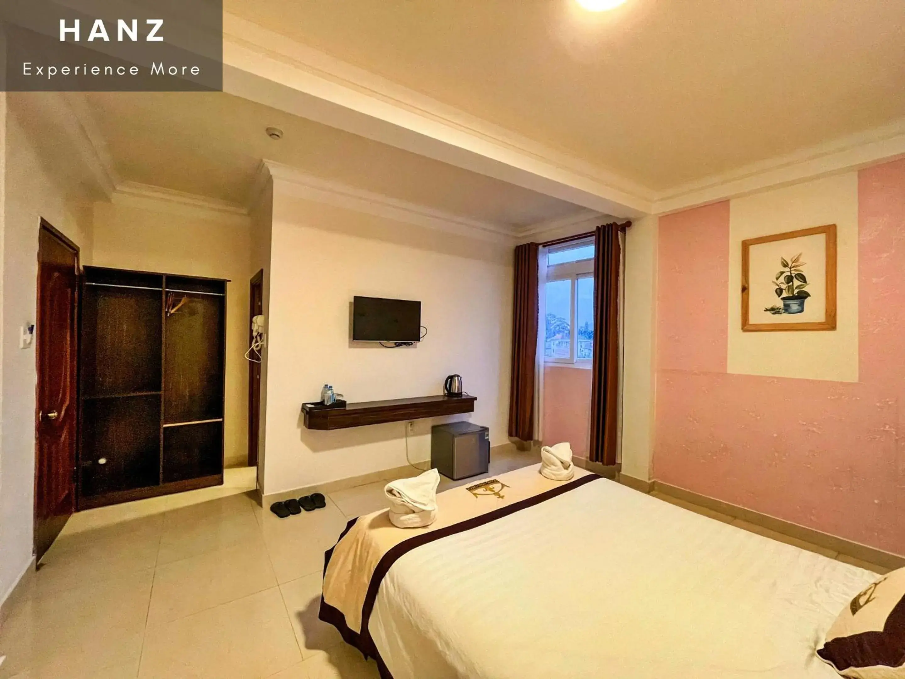 Superior Queen Room in HANZ Thien Nien Ky Hotel Dalat Superior Queen Room in HANZ Thien Nien Ky Hotel Dalat