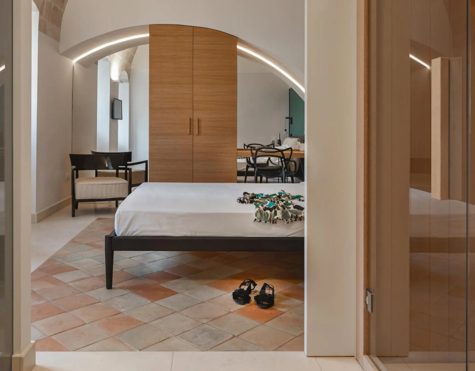 Bedroom, Bed in DOMUS DE ARMENIS