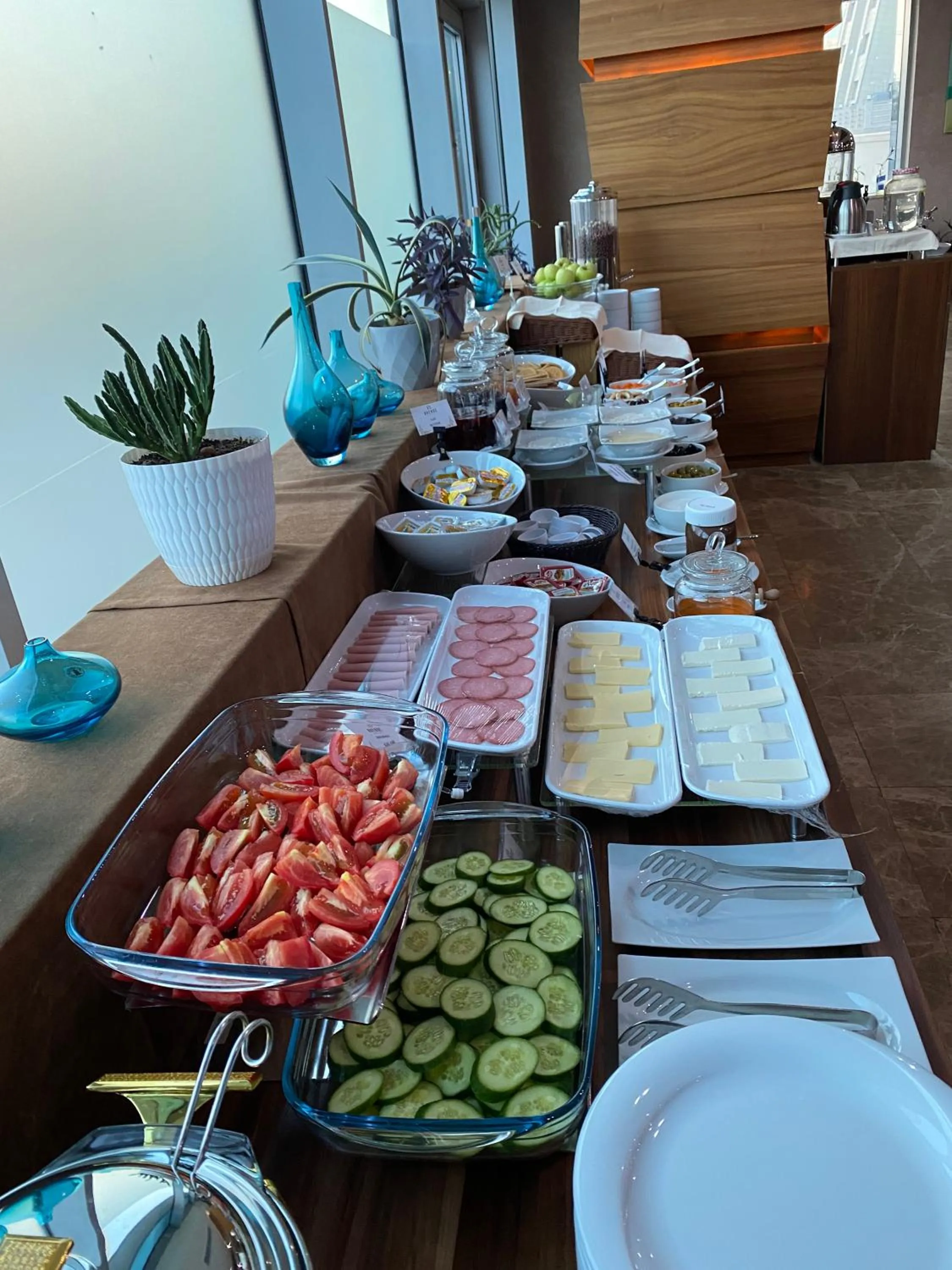 Buffet breakfast in Avenue Hotel Baku by Smart