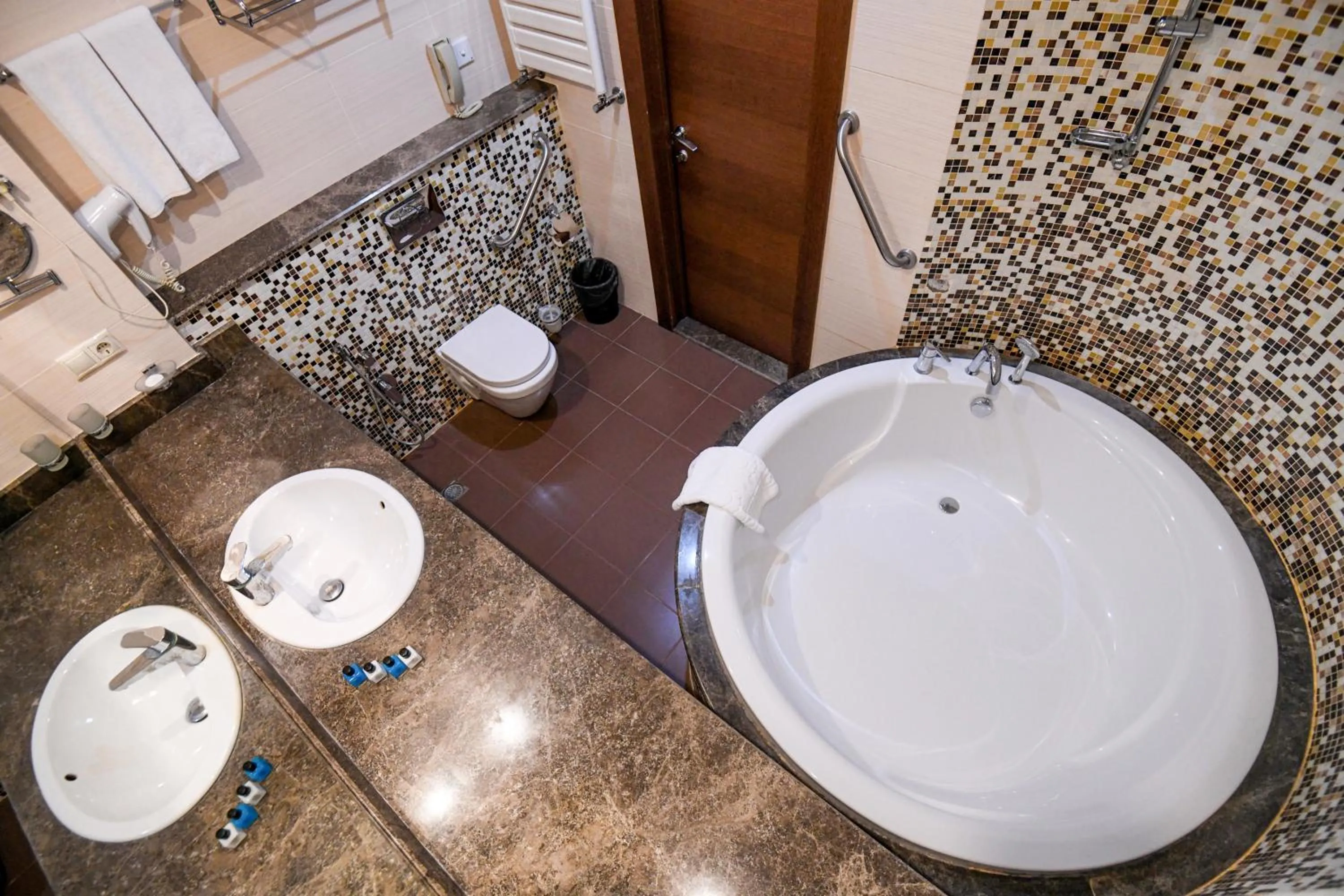 Bathroom in Avenue Hotel Baku by Smart