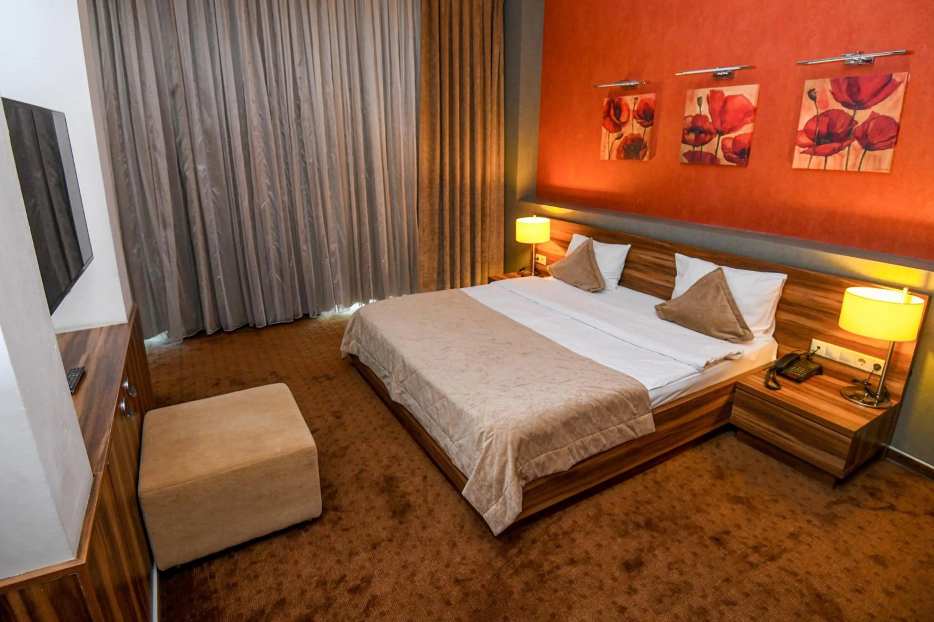 Bed in Avenue Hotel Baku by Smart