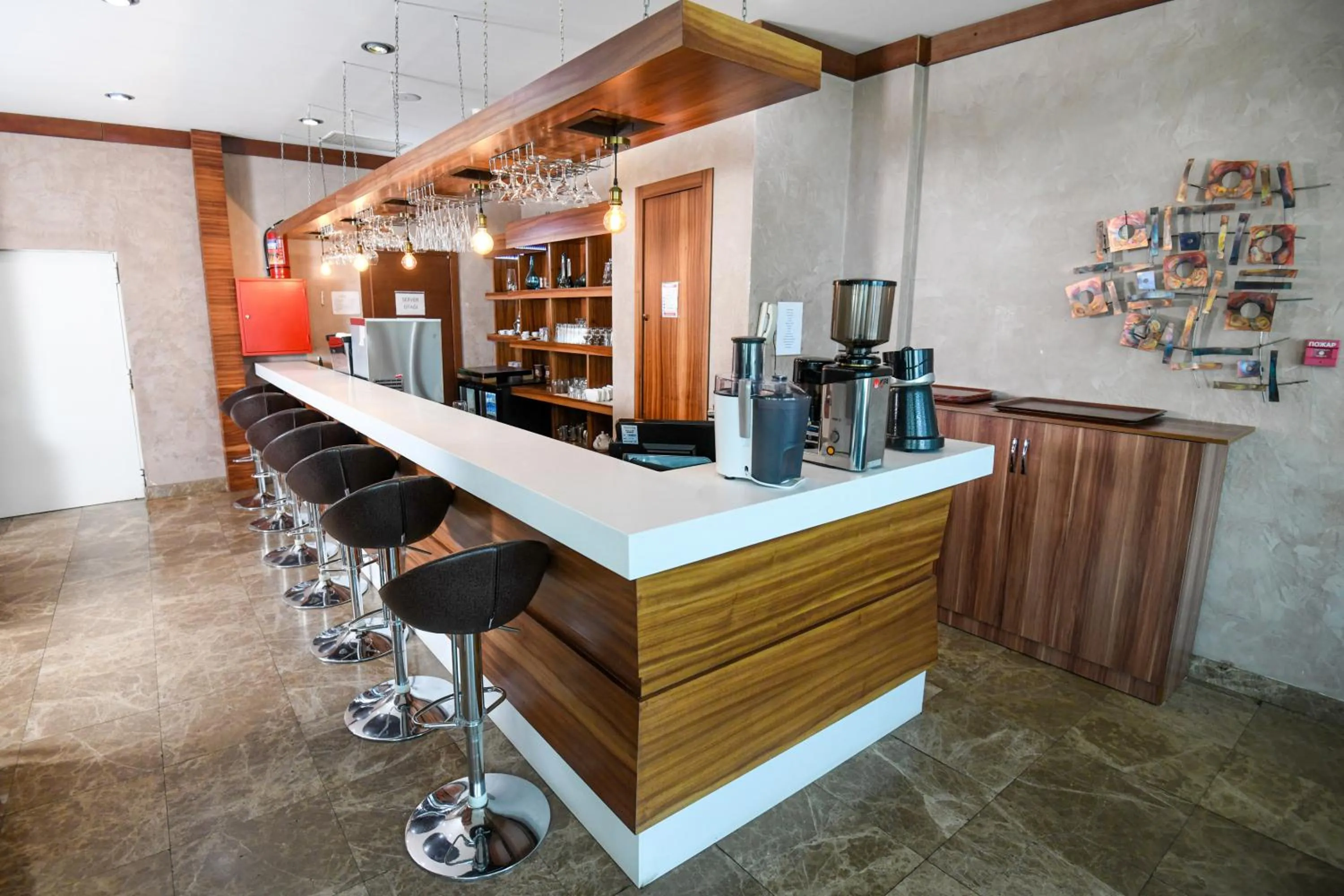 Coffee/tea facilities in Avenue Hotel Baku by Smart