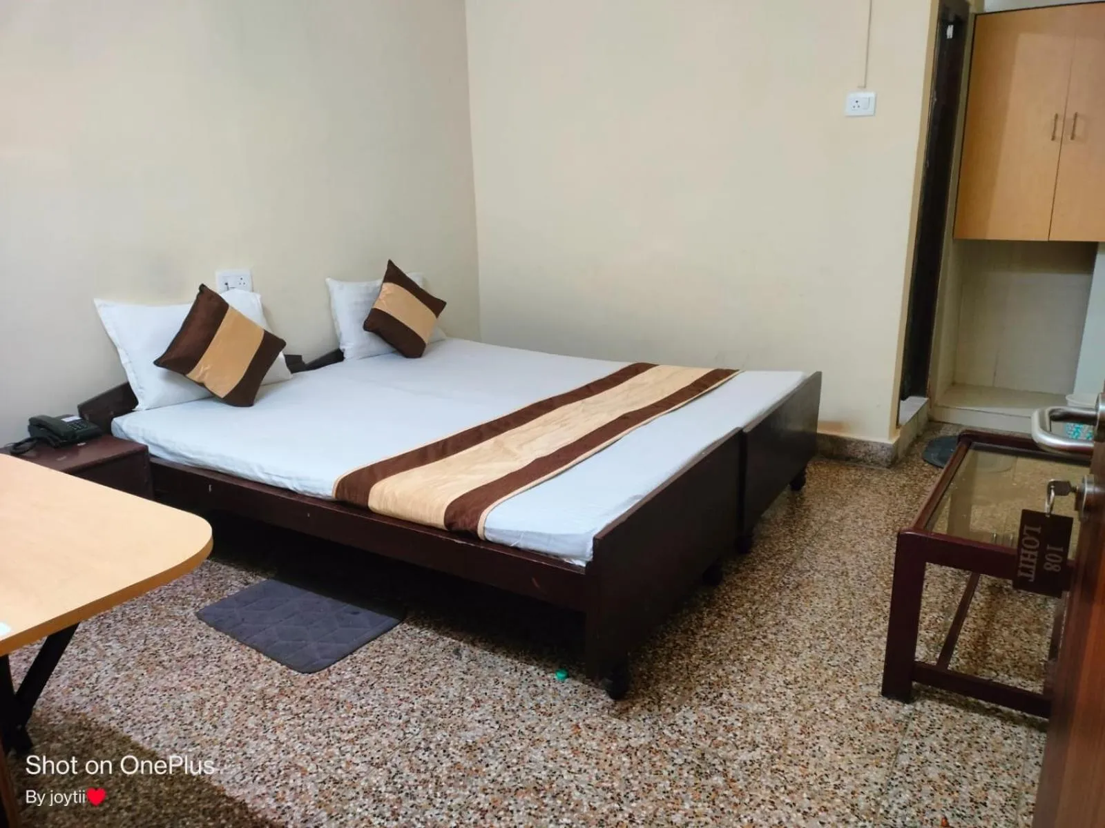 Bed in Hotel Embassy