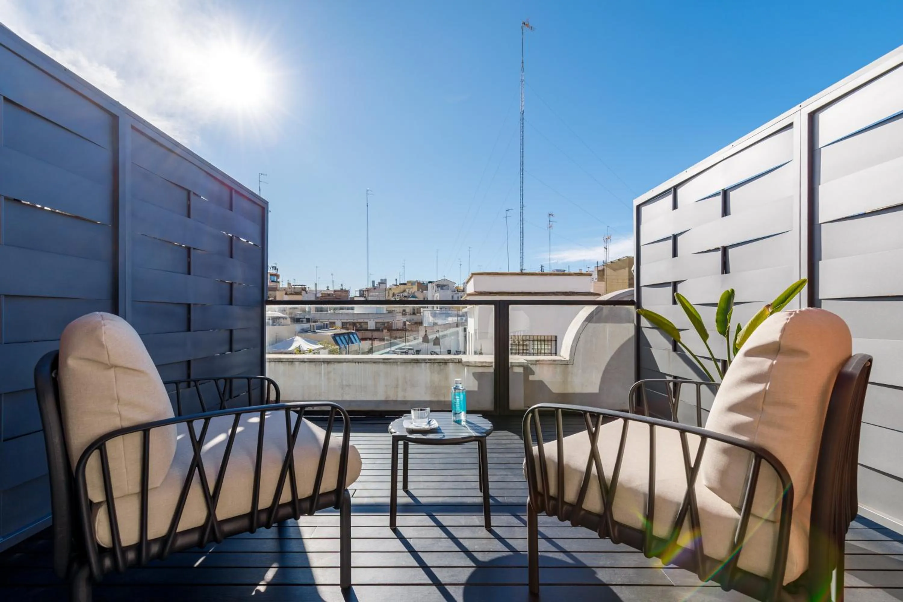 Balcony/Terrace in Petit Palace Plaza de la Reina