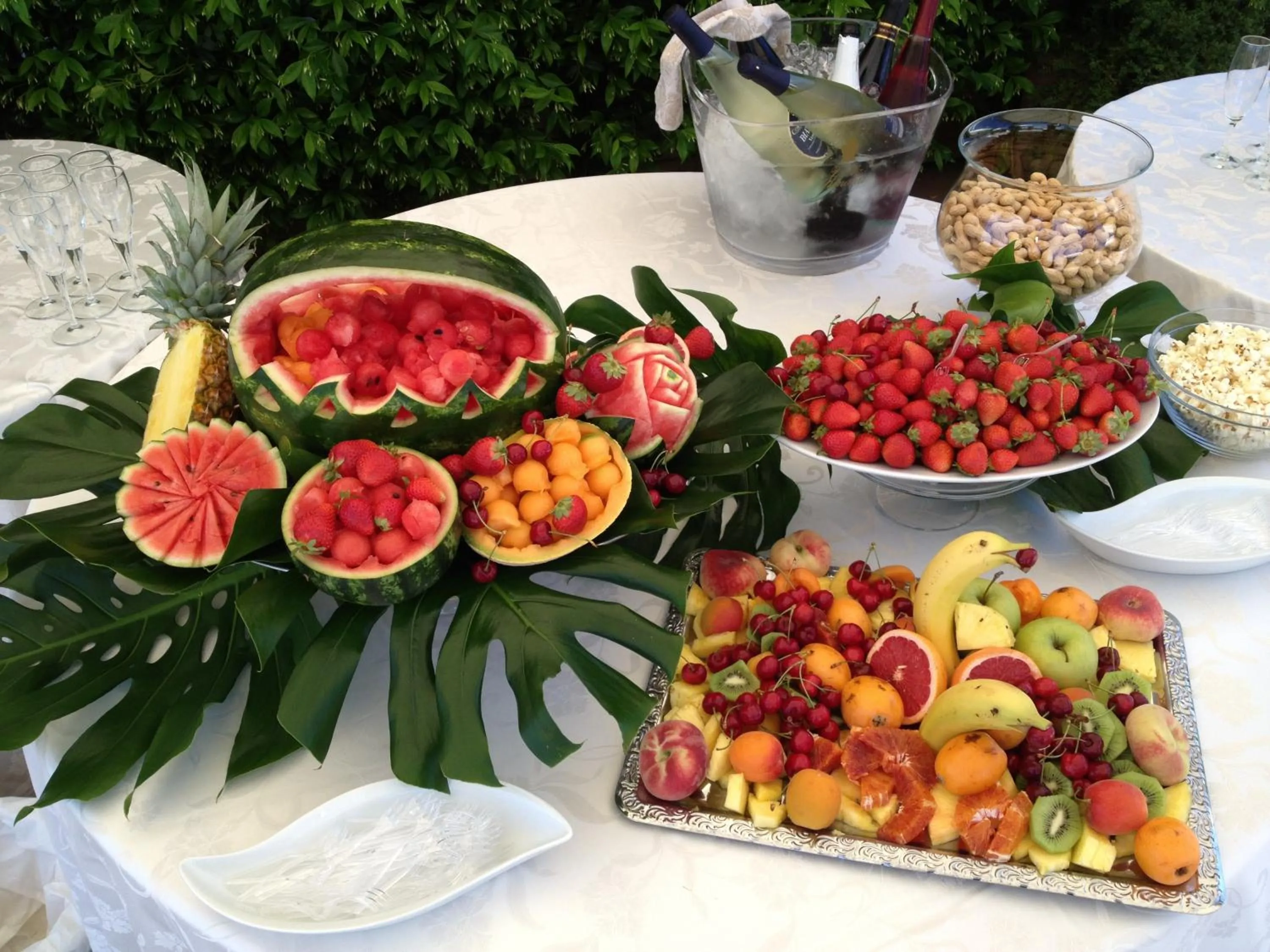 Restaurant/places to eat in Demy Hotel