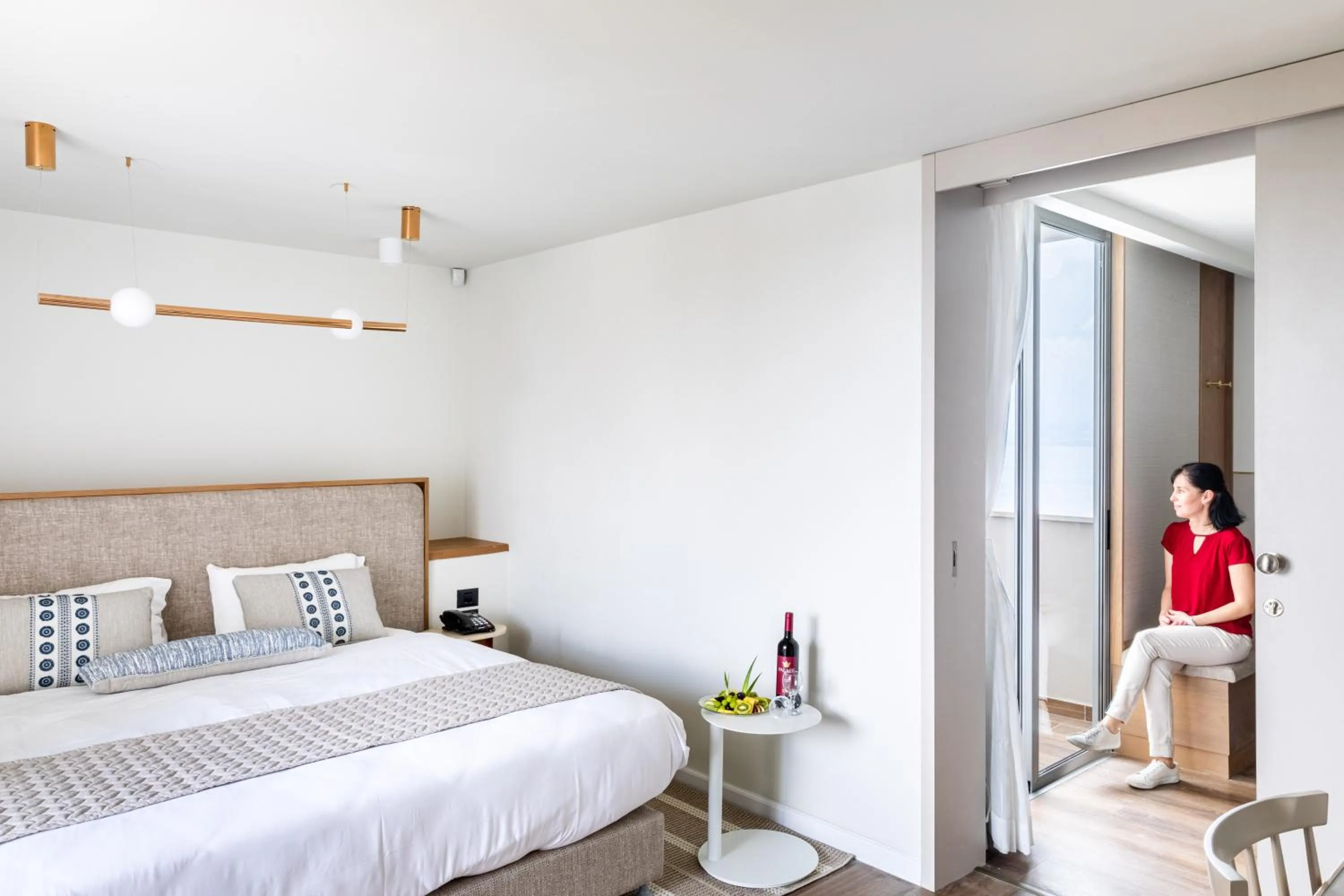 Photo of the whole room, Bed in King Solomon Hotel Tiberias