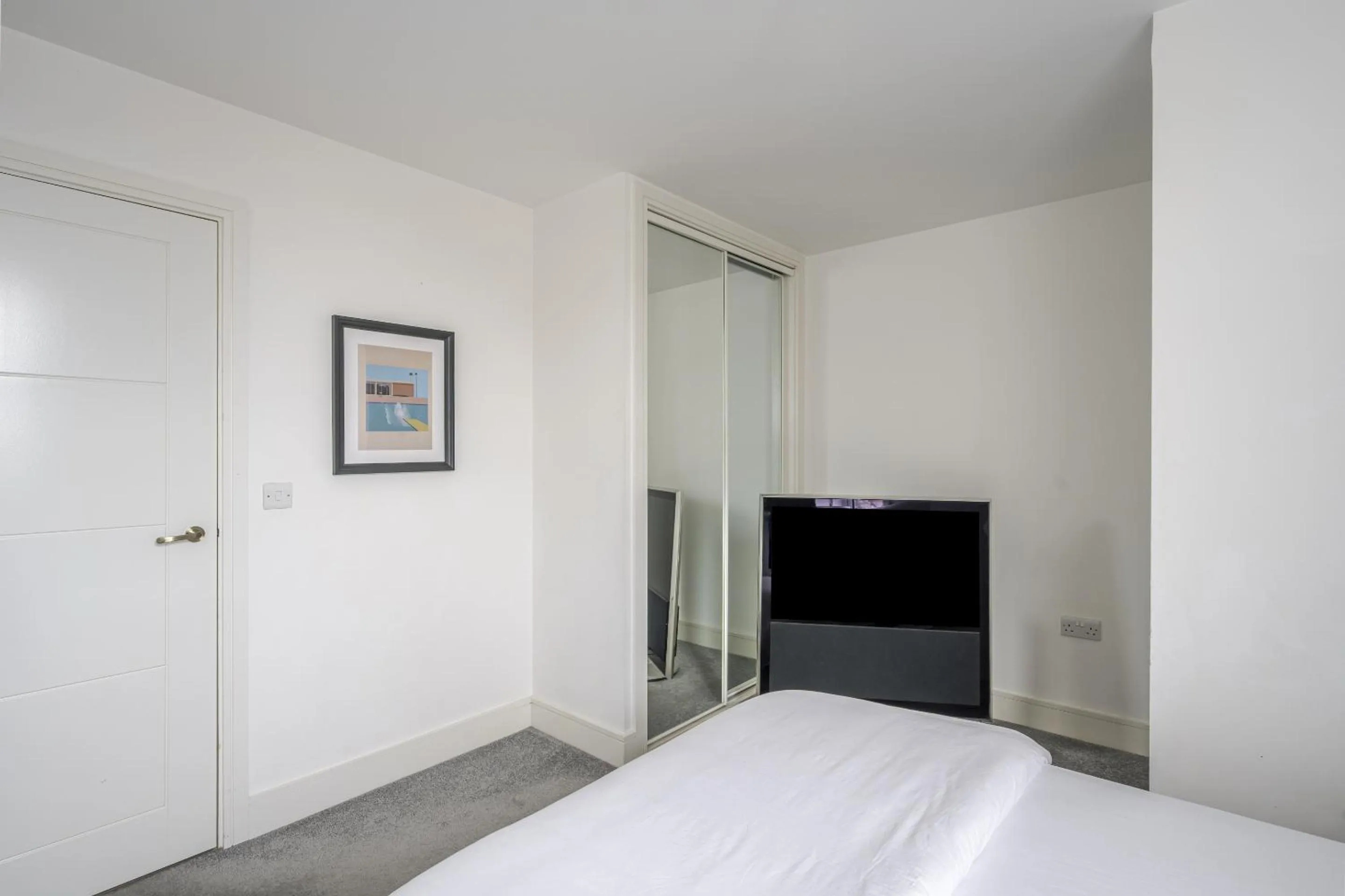 Bedroom, Bed in Luxurious 2 Bed Apartment with Free Parking, Sky Sports & Netflix, Chelmsford City