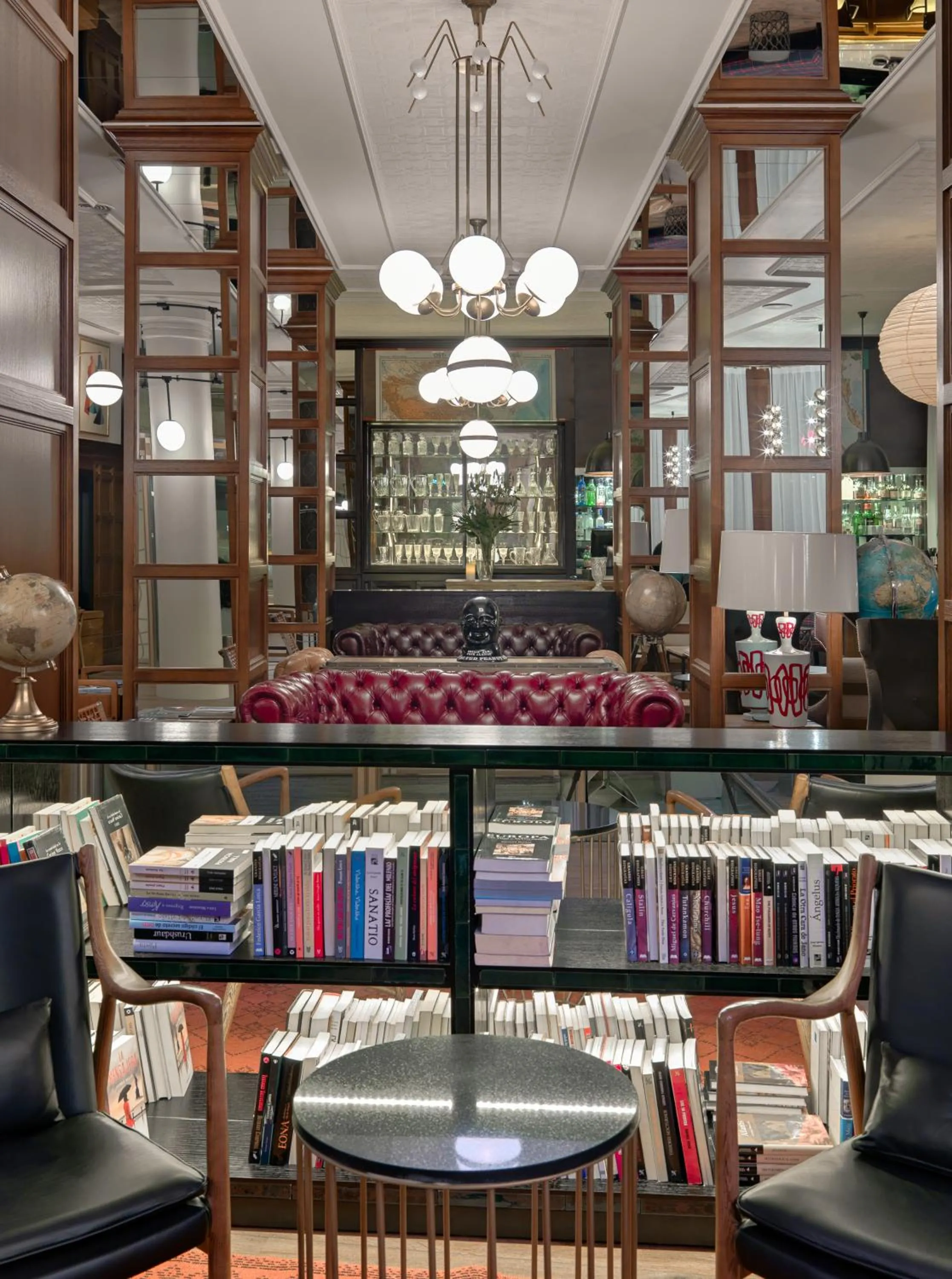 Living room in Boutique Hotel H10 Montcada